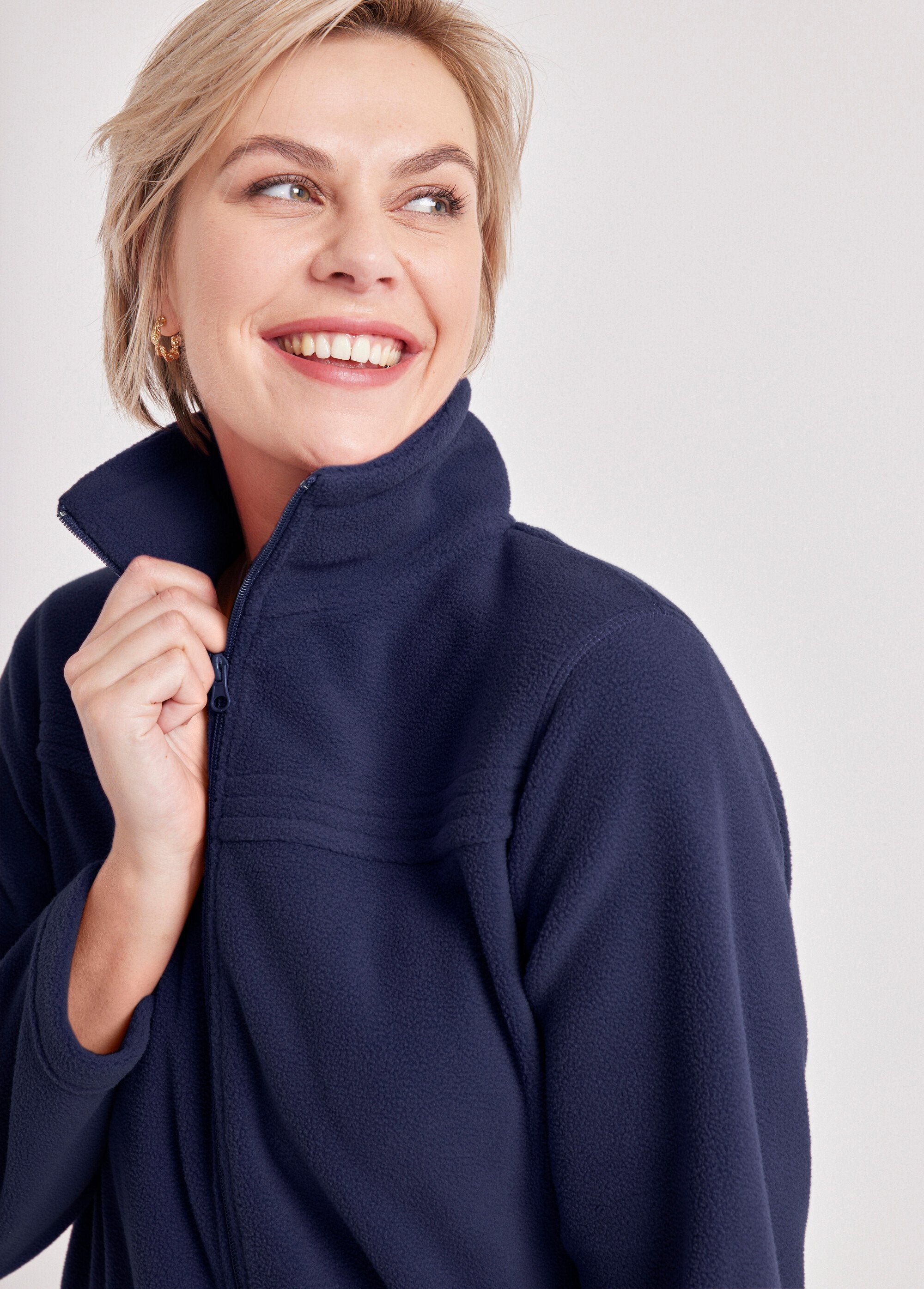 Long-sleeved_zipped_fleece_jacket_Marine_DE1_slim