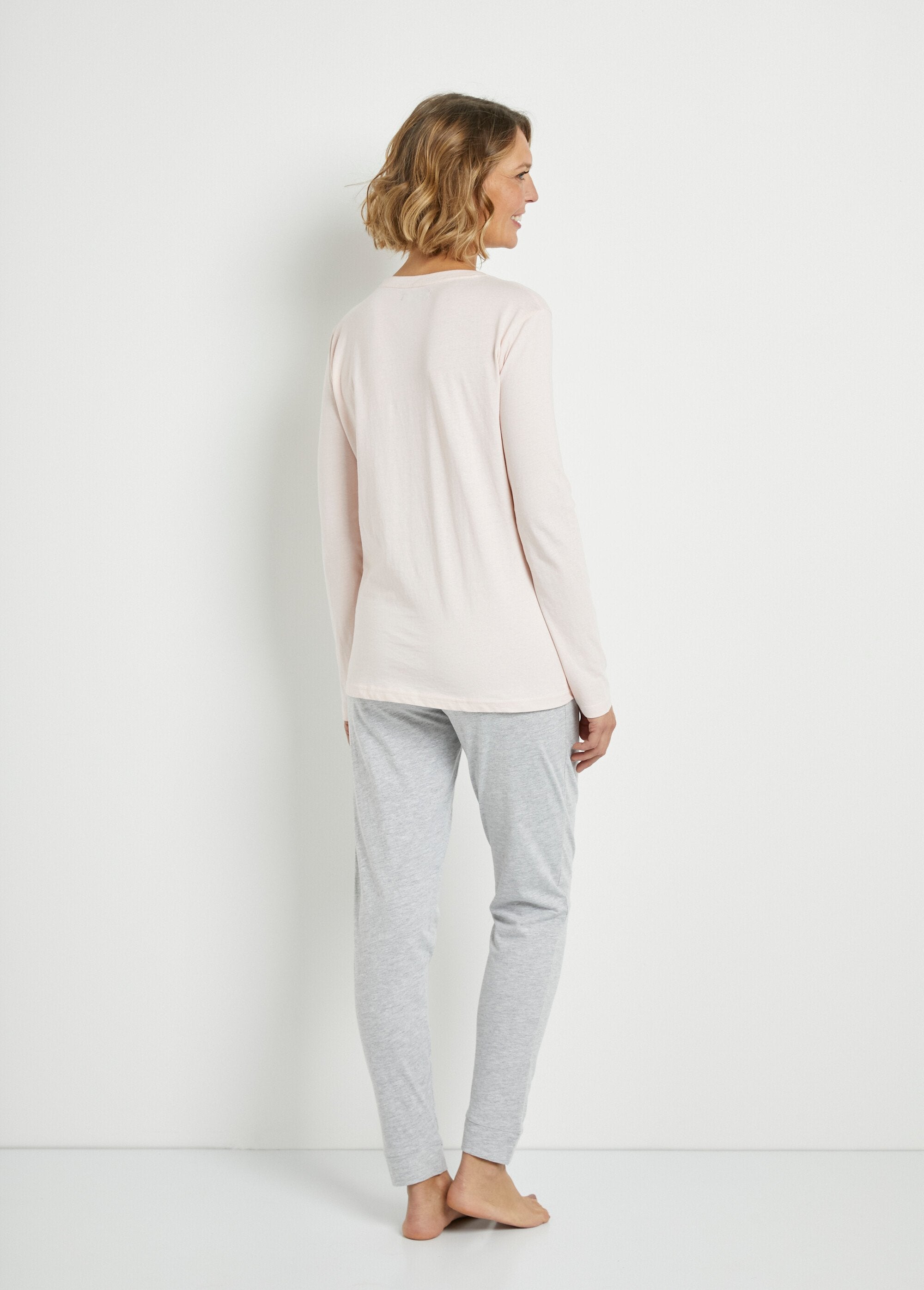 Long-sleeved_mesh_pajamas_Gray_DO1_slim