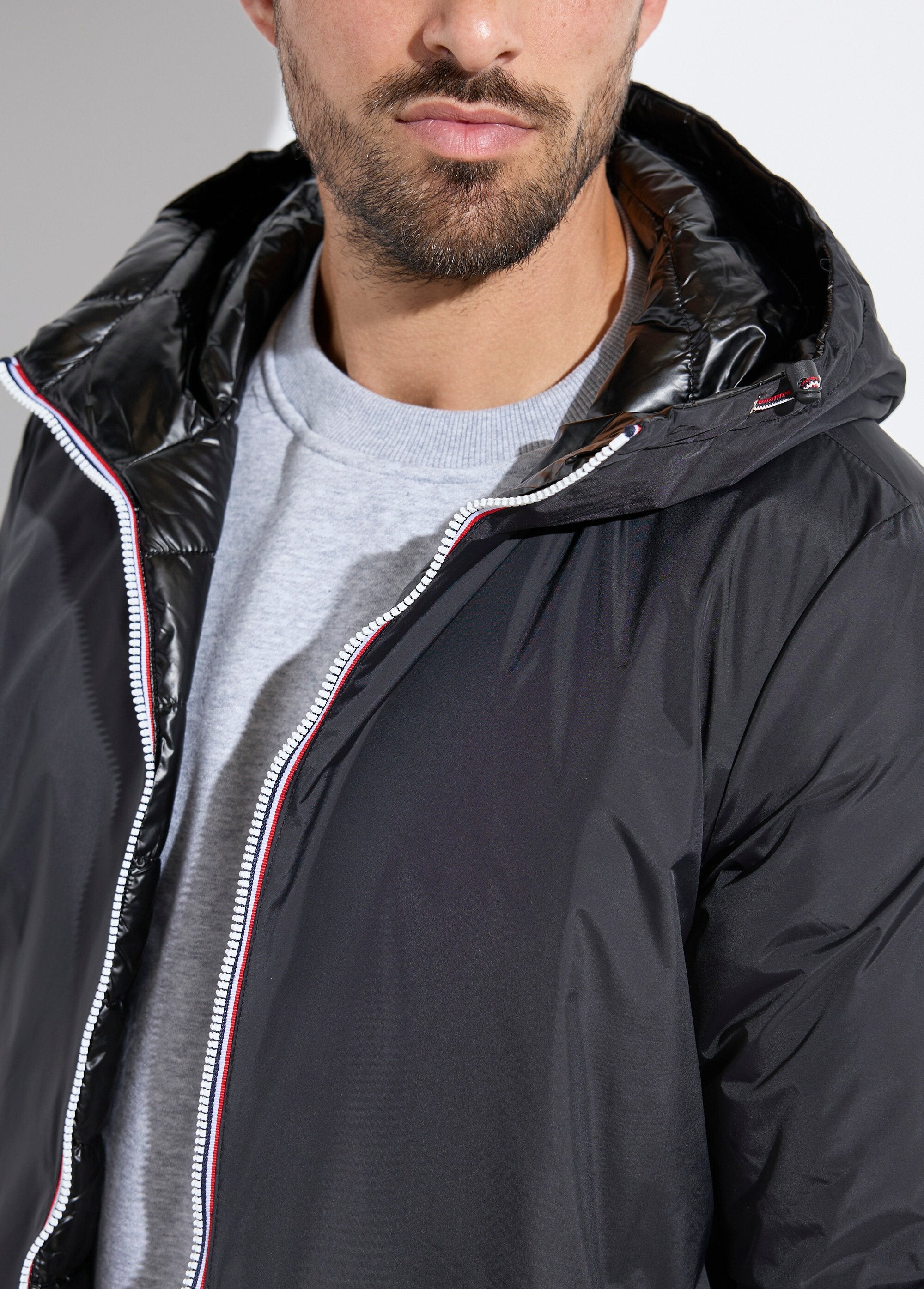 Long_reversible_down_jacket_with_hood_Black_DE1_slim