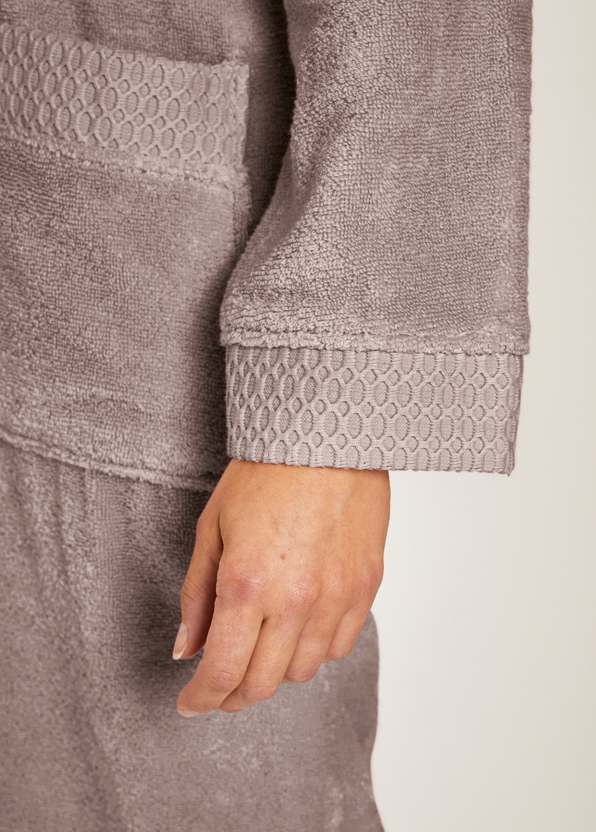 Pure_cotton_terry_bathrobe_in_kimono_shape_Mink_DE4_slim