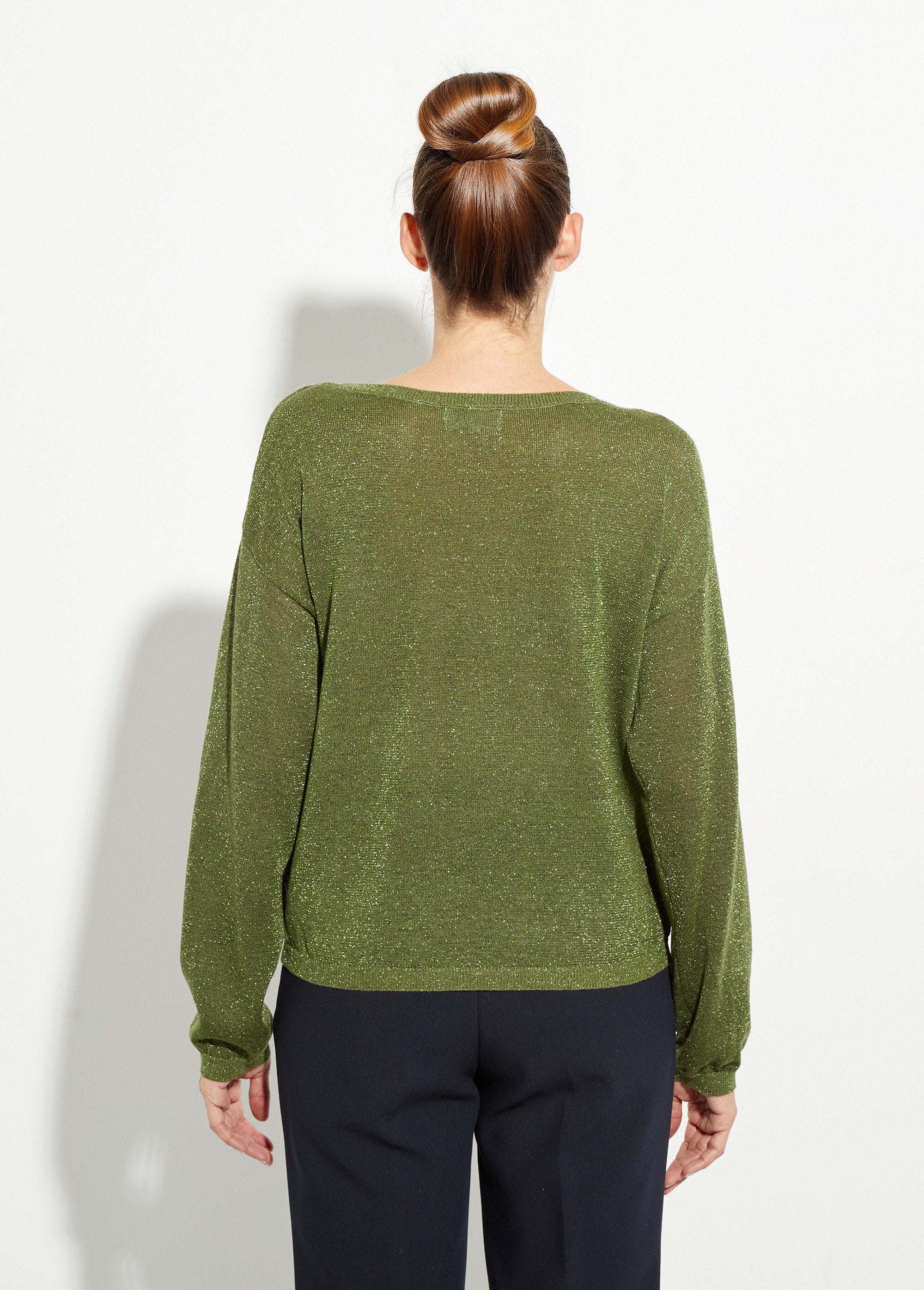 Cropped_sweater_in_fine_metallic_knit_Olive_DO1_slim