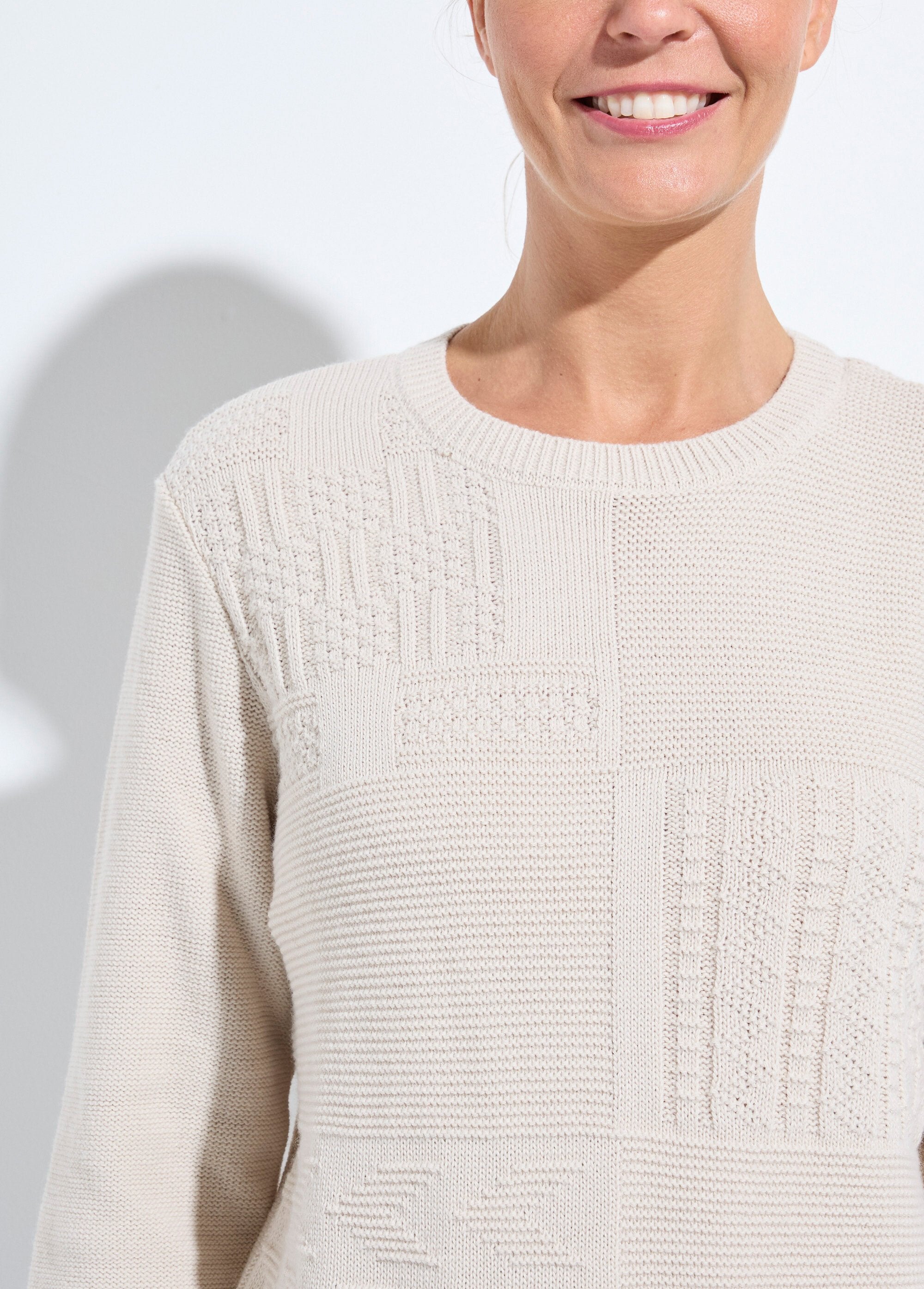Long-sleeved_round_neck_tunic_sweater_Beige_DE1_slim