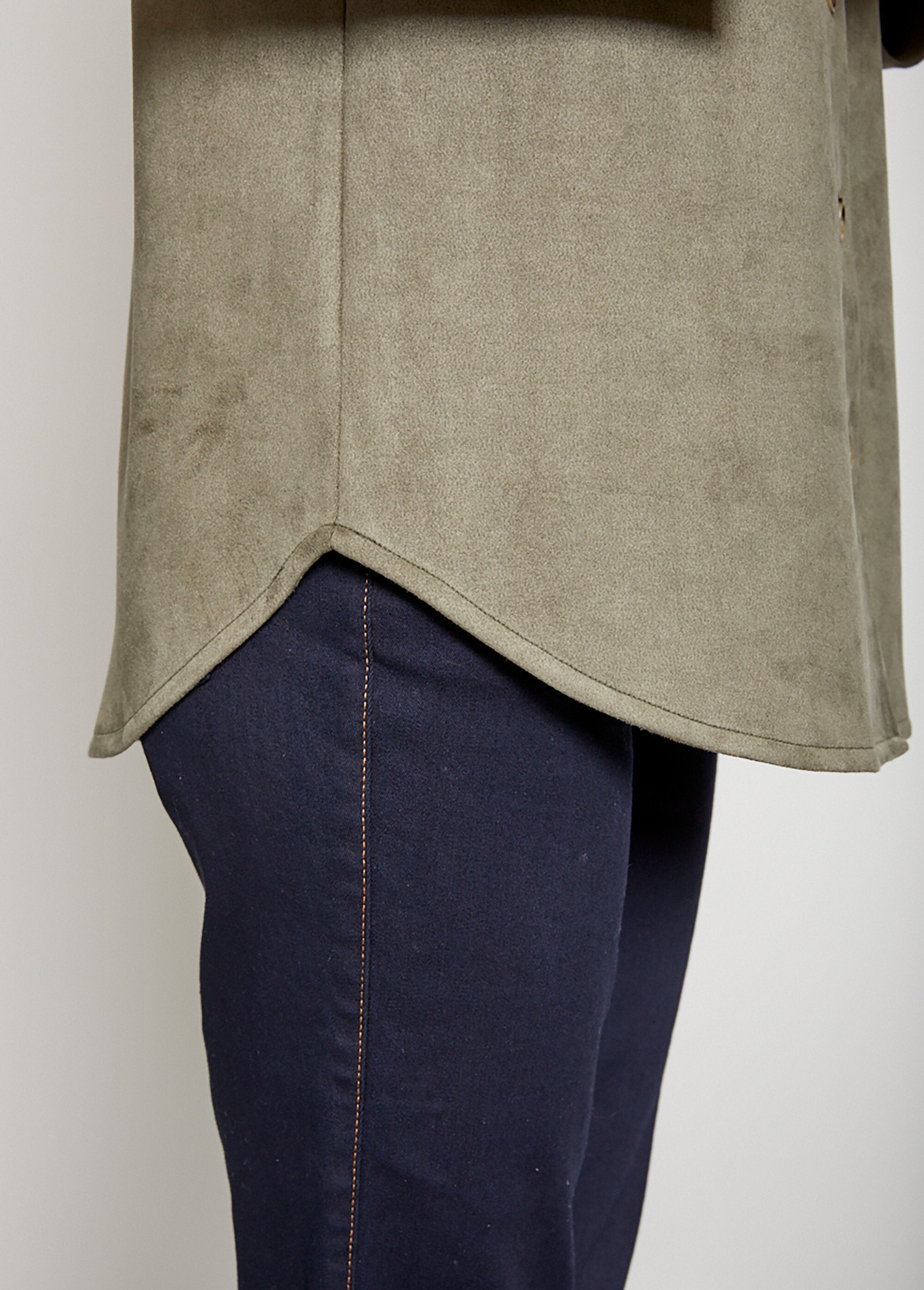 Suede_knit_overshirt_Khaki_DE2_slim