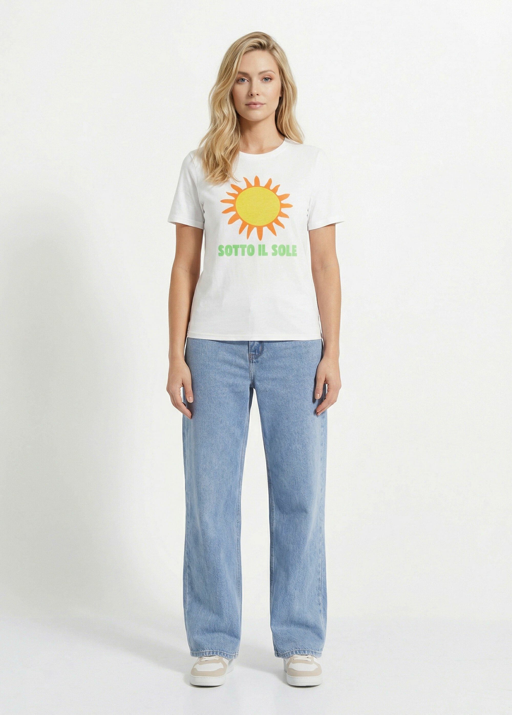 Cotton_T-shirt_with_the_message_"Sotto_il_Sole"_White_SF1_slim