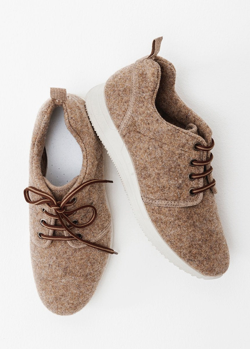 Sneakers_made_from_recycled_wool_Beige_FA1_slim