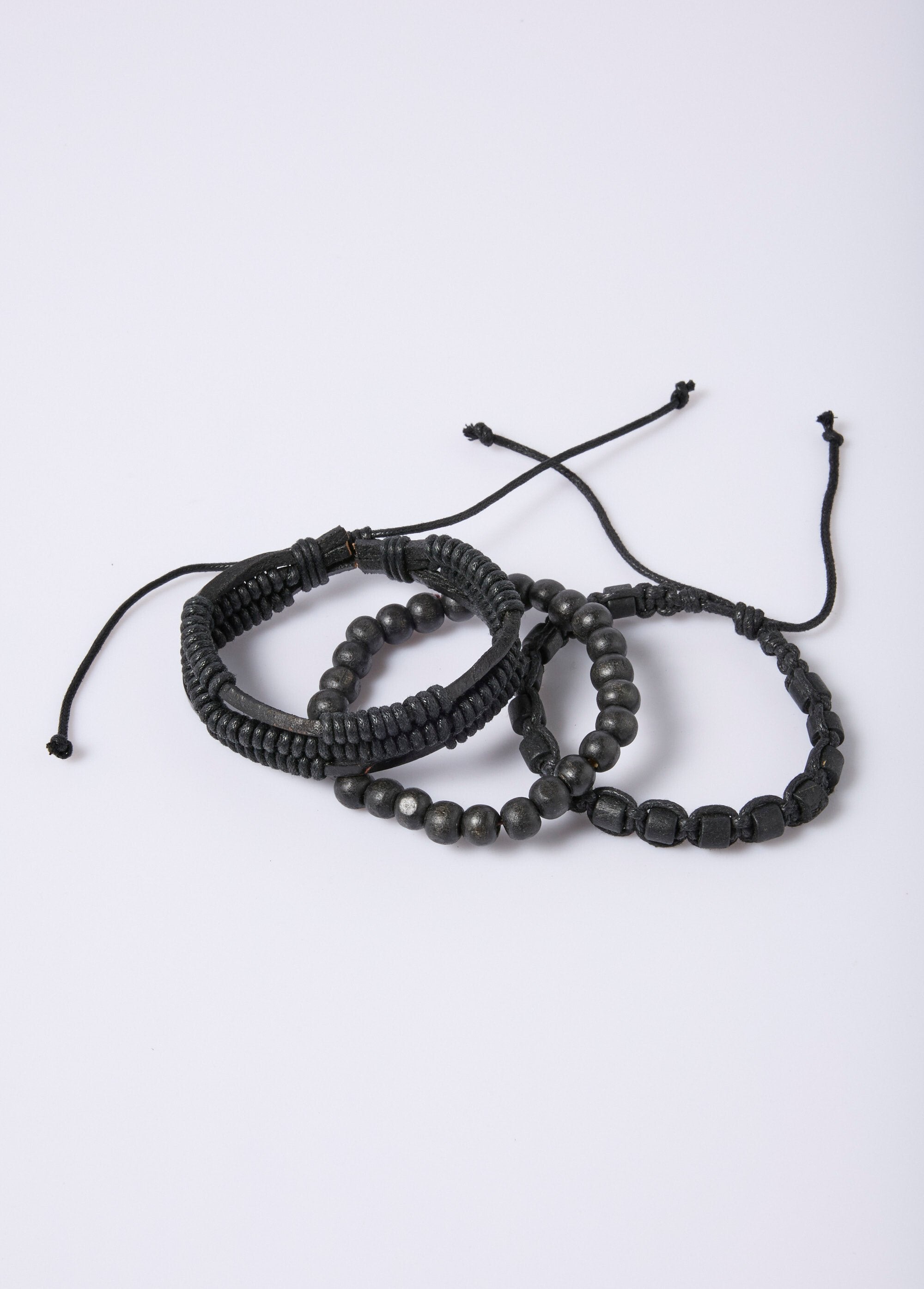 Bracelets_en_cuir,_corde_et_perles_bois_Noir_DE1_slim