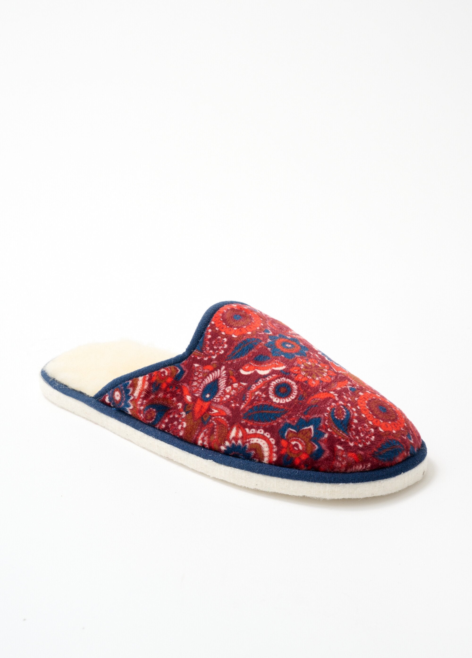 Comfortable_width_mule_slipper_with_wool_lining_Burgundy_print_FA1_slim