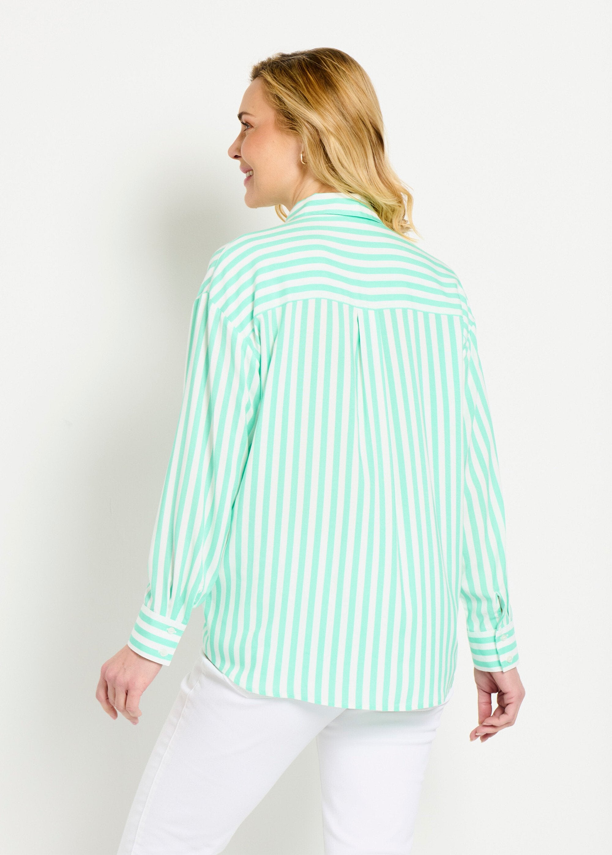 Long_sleeve_striped_flowing_blouse_Green_and_white_DO1_slim