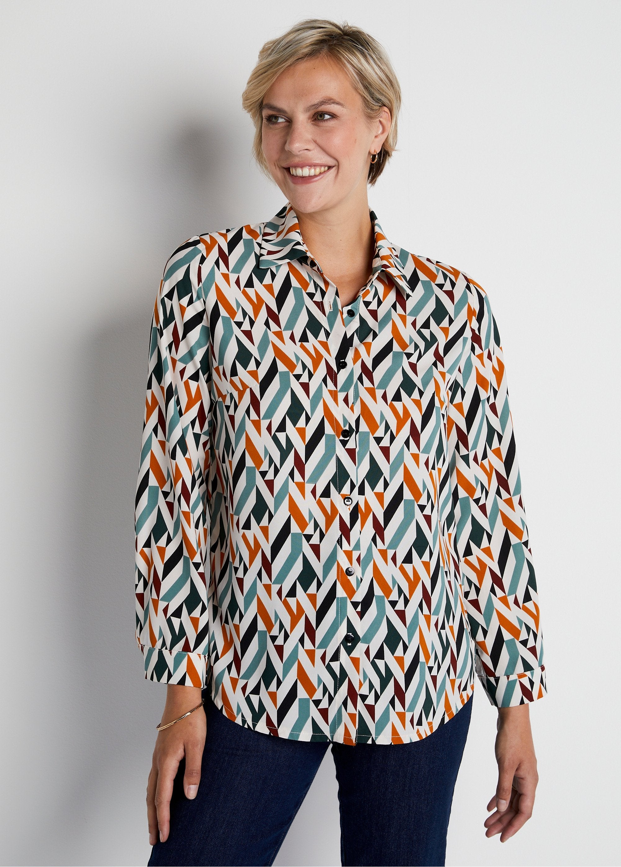 Long-sleeved_graphic_pattern_blouse_Multicolor_FA1_slim