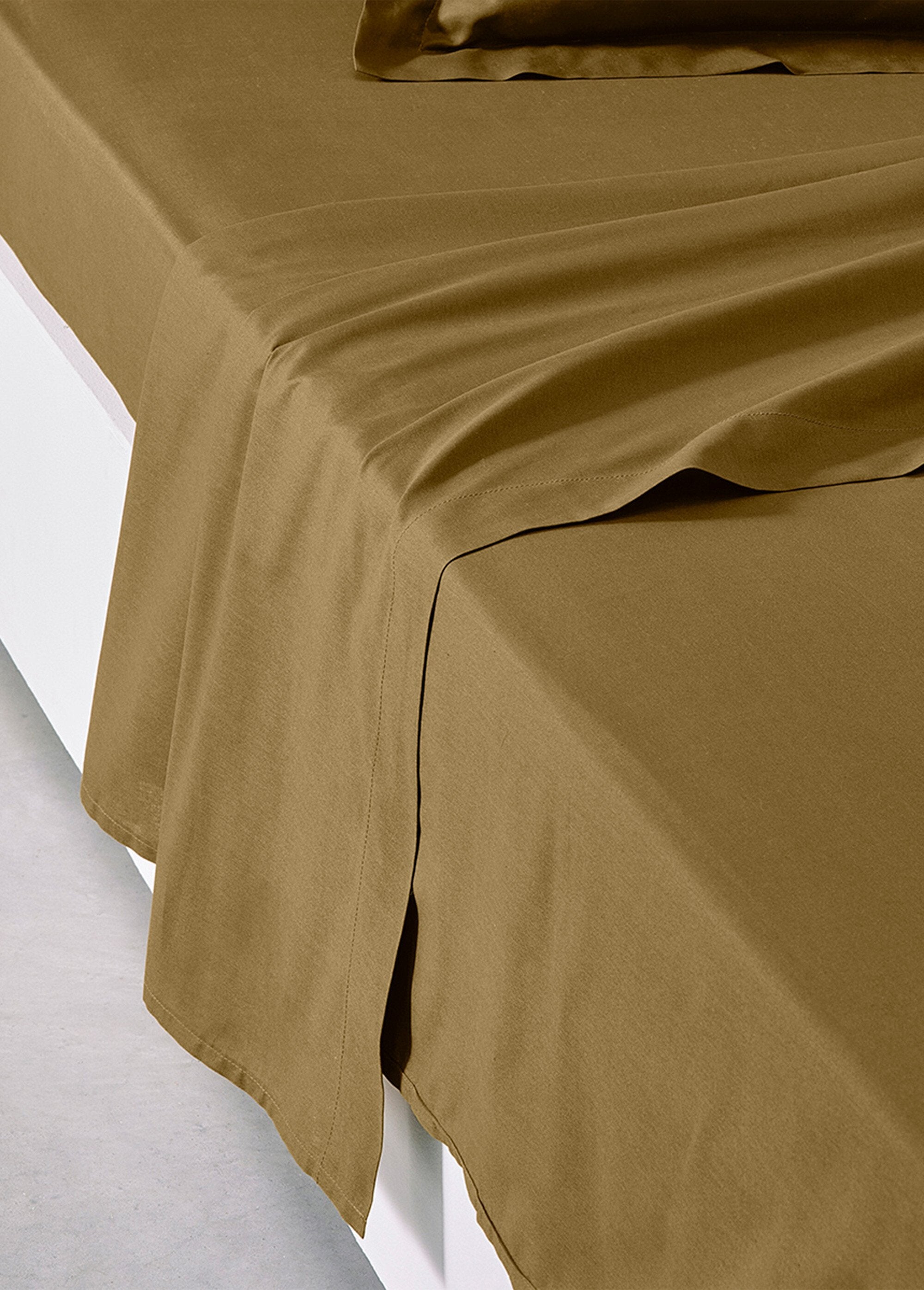 Plain_cotton_flat_sheet_Bronze_DE1_slim