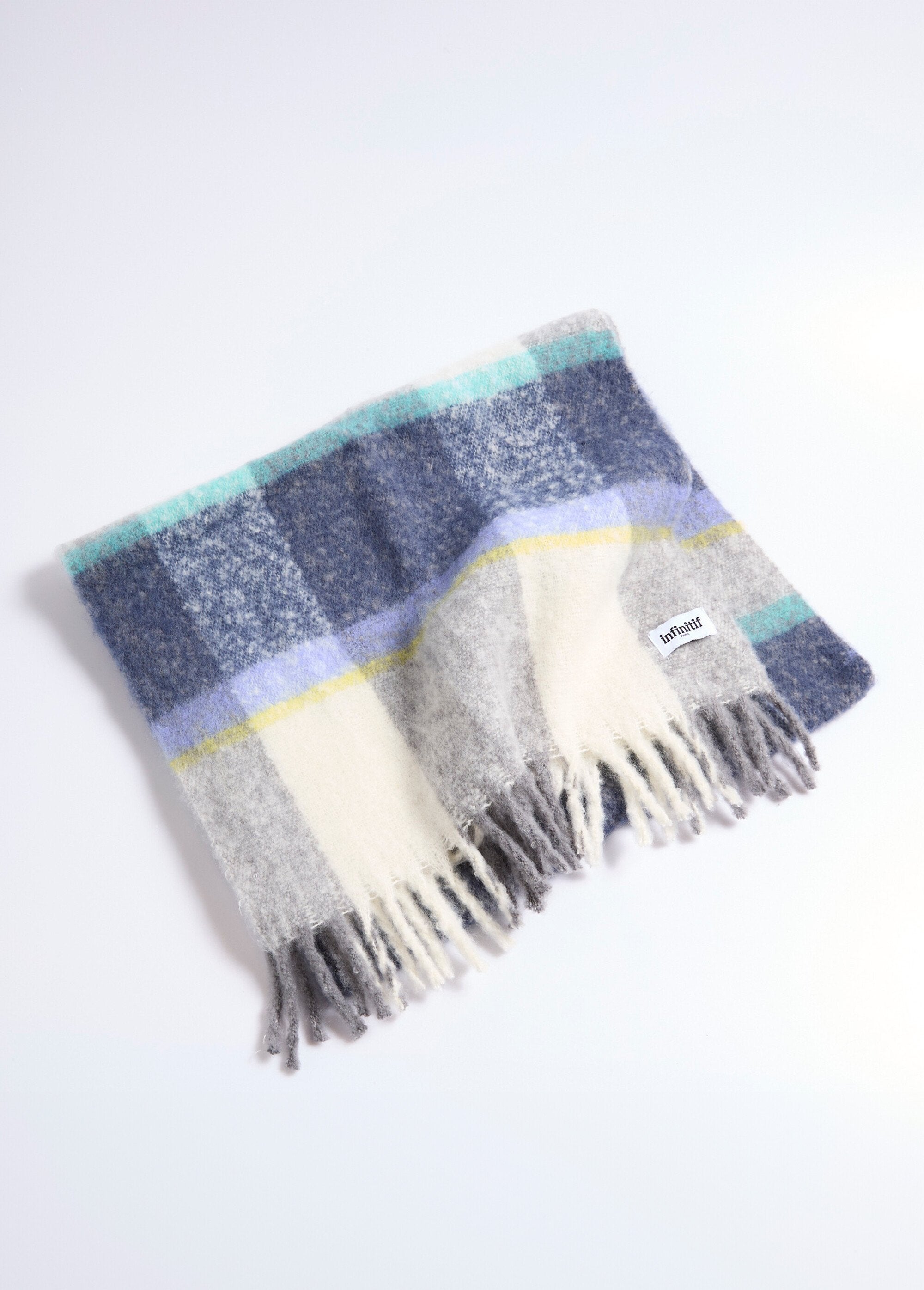Warm_plaid_scarf_with_fringes_Blue_tile_FA1_slim