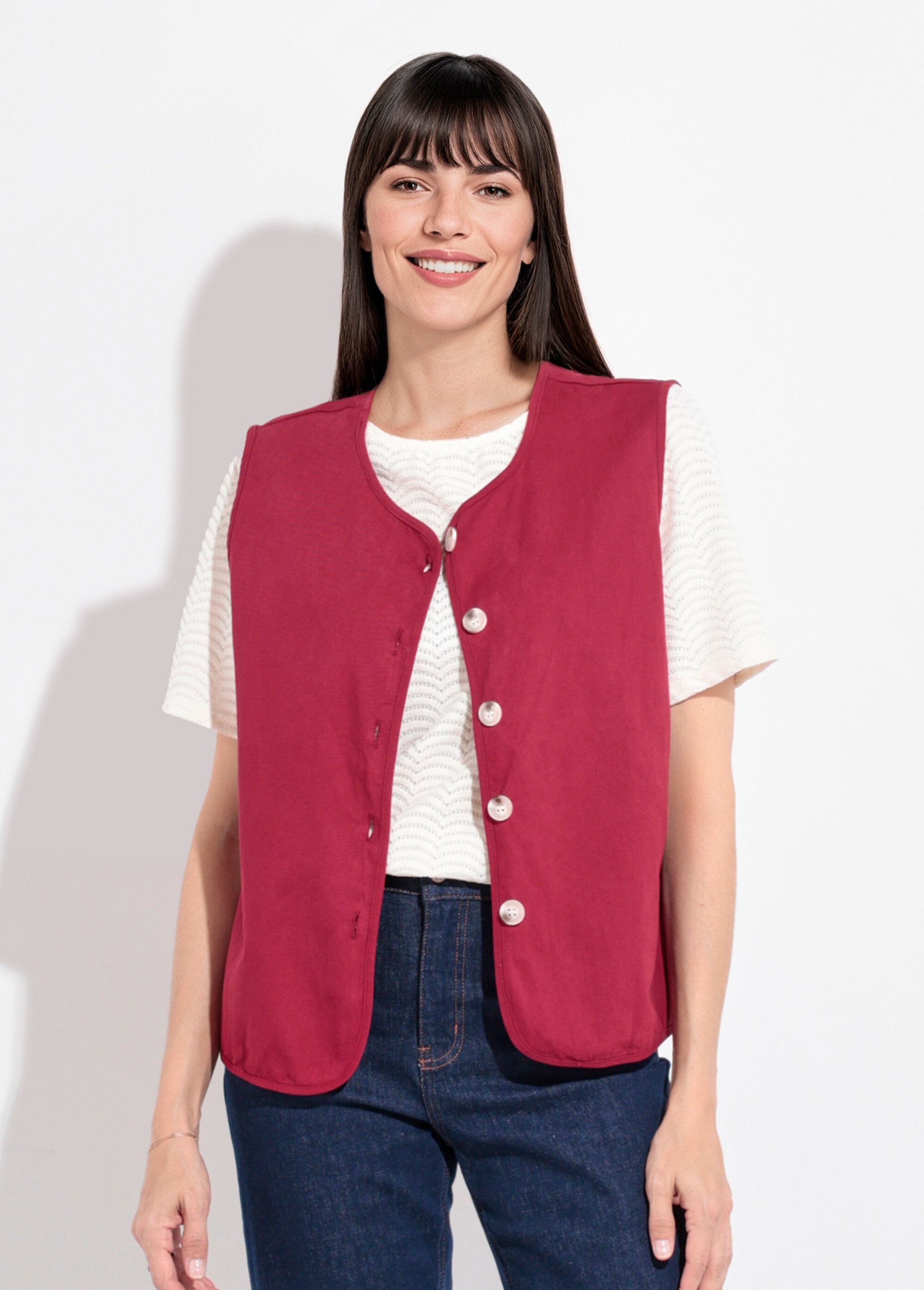 Sleeveless_round-neck_twill_vest_Bordeaux_FA1_slim