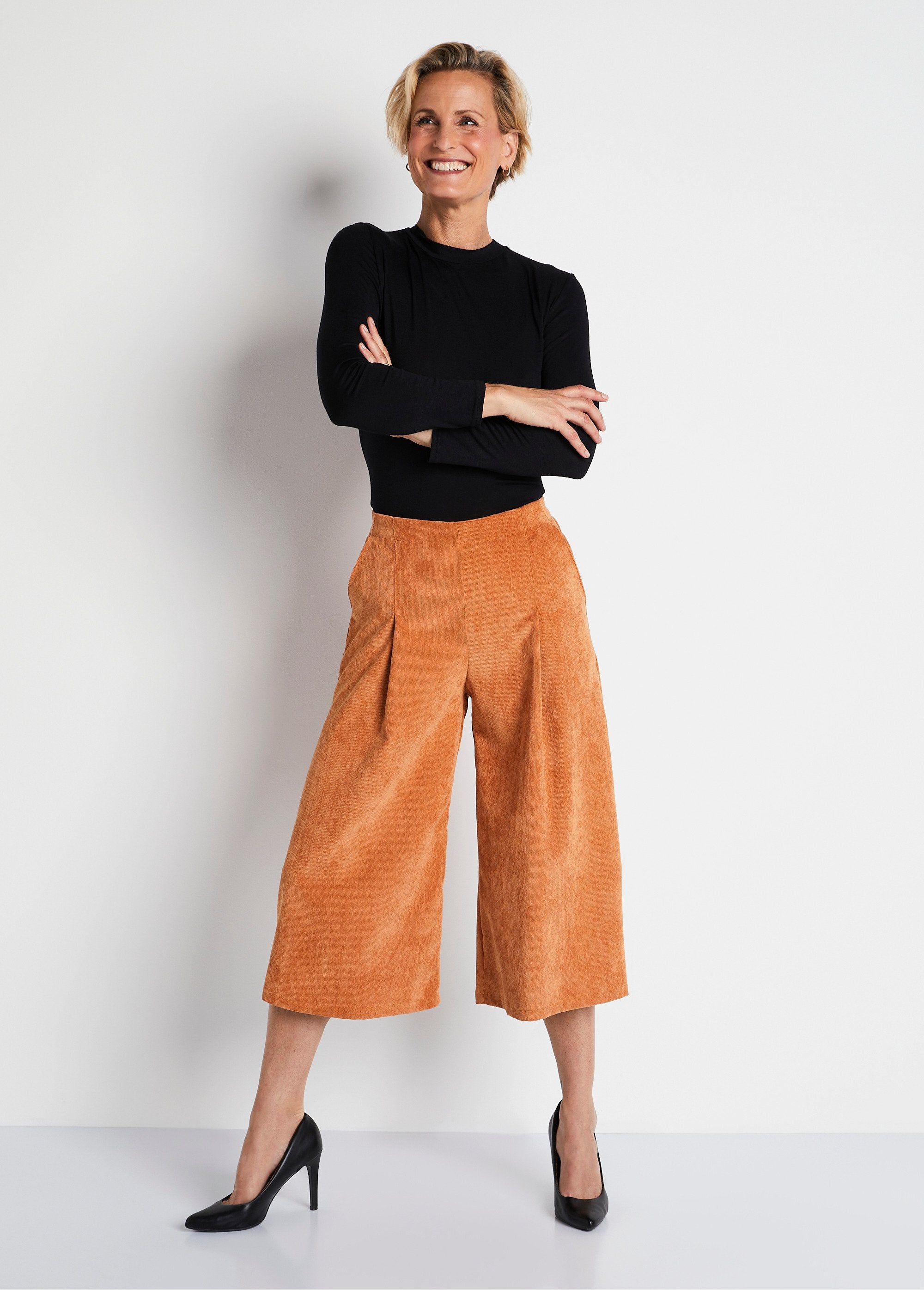 Long_milleraies_velvet_culottes_Caramel_SF1_slim