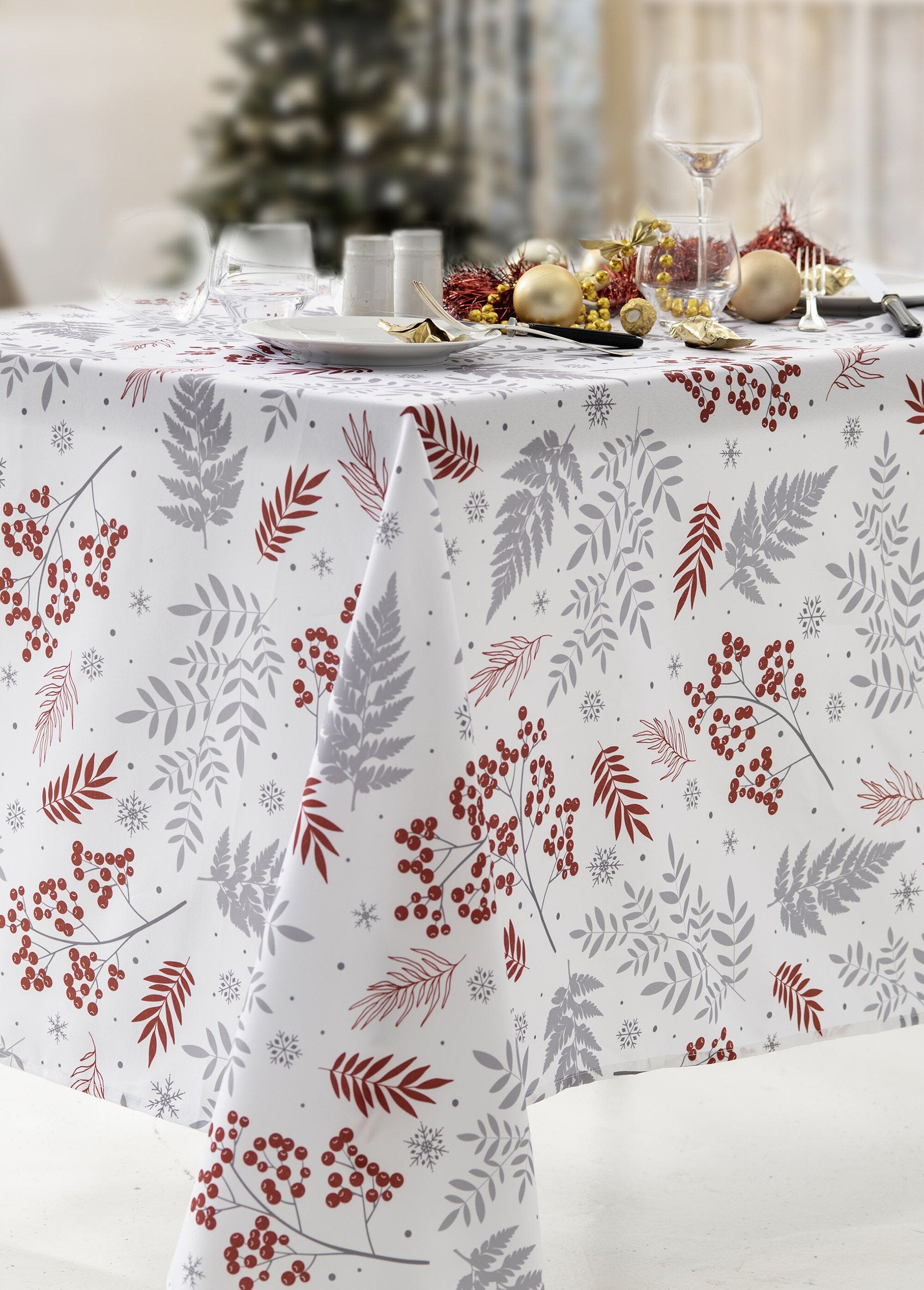 Nappe_de_fêtes_motif_feuillage_d'hiver_Rouge_FA1_slim