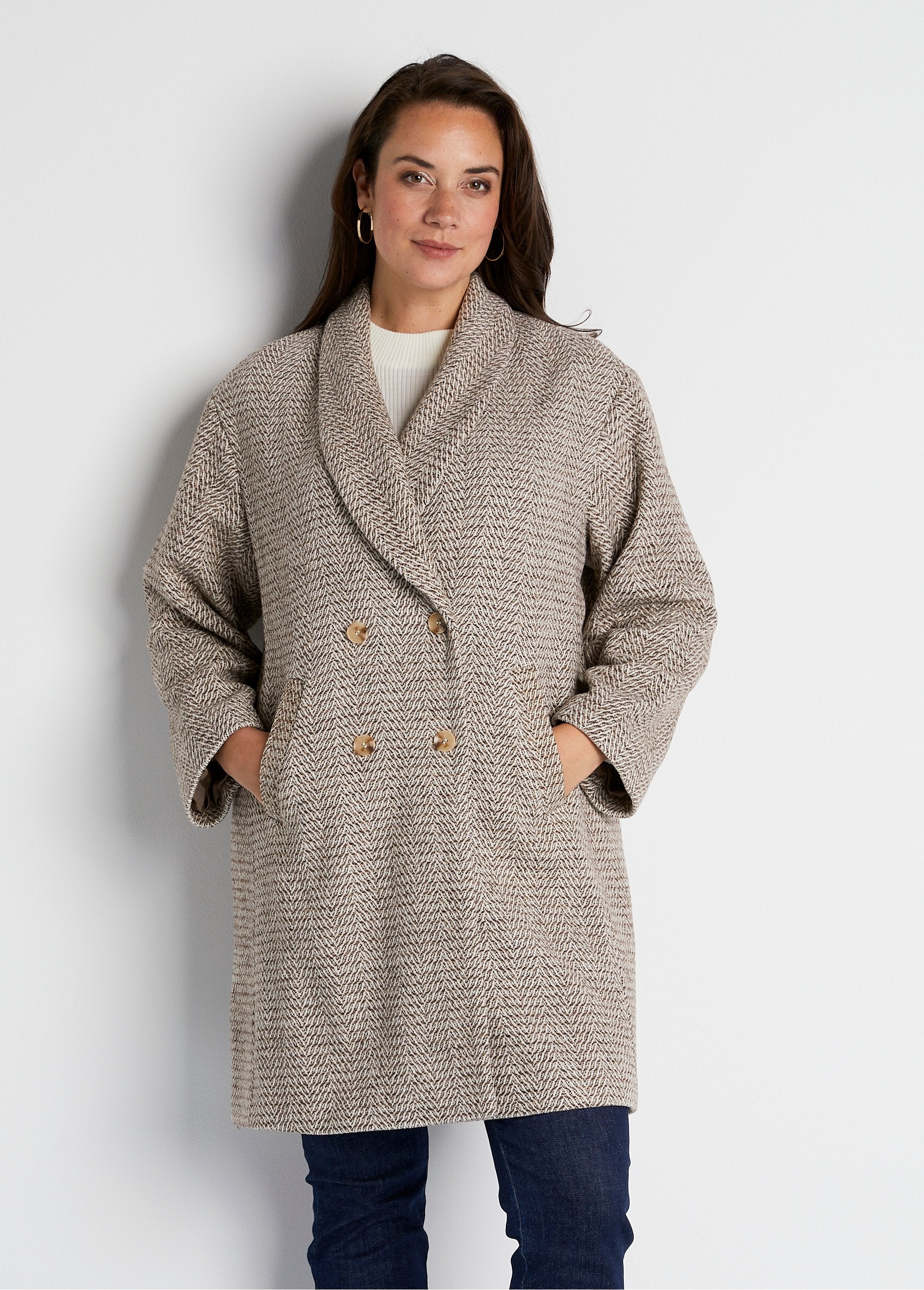 Mid-length_herringbone_coat_Beige_FA2_curvy