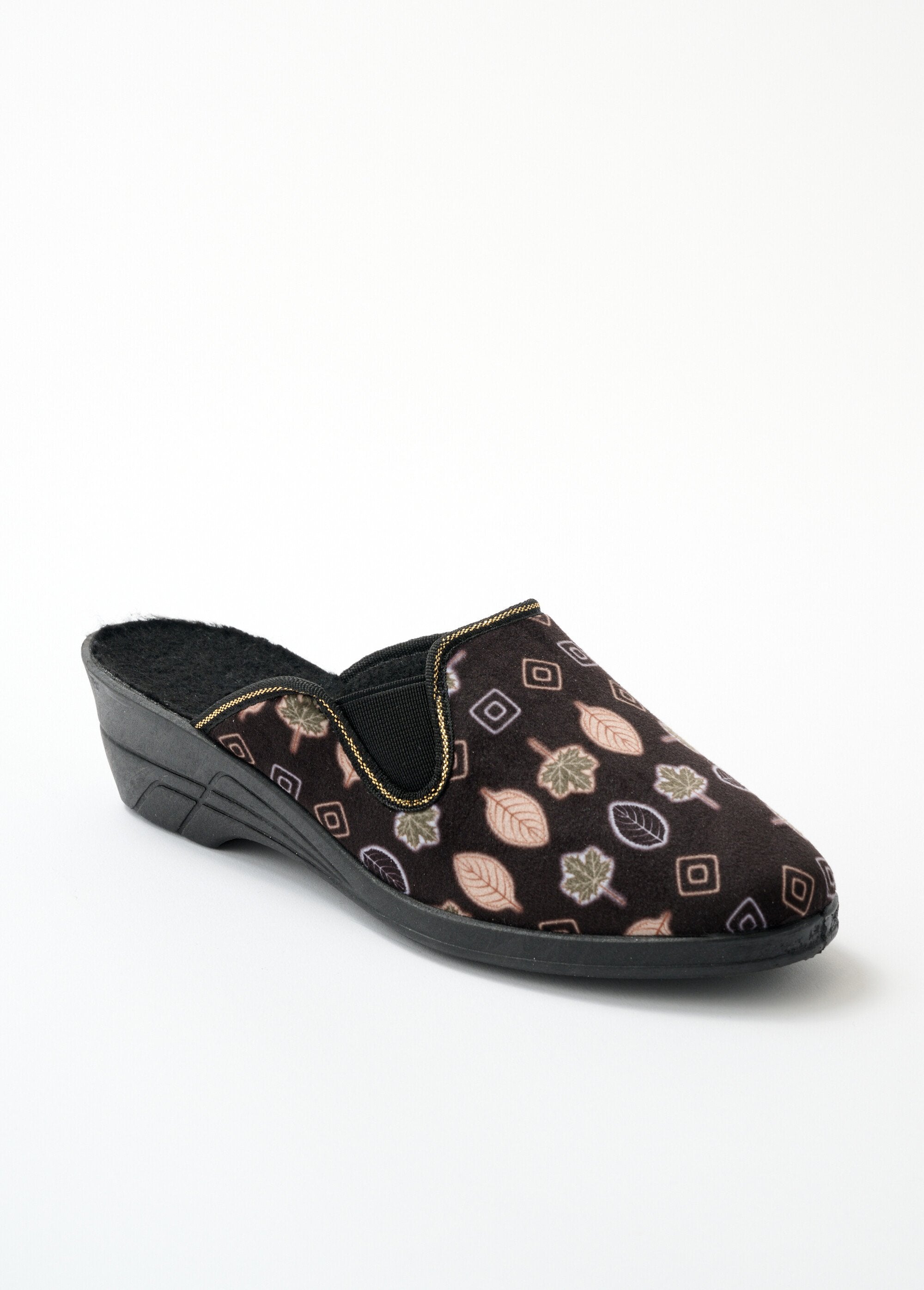 Comfort_wide_mule_slippers_with_heels_Black_print_FA1_slim