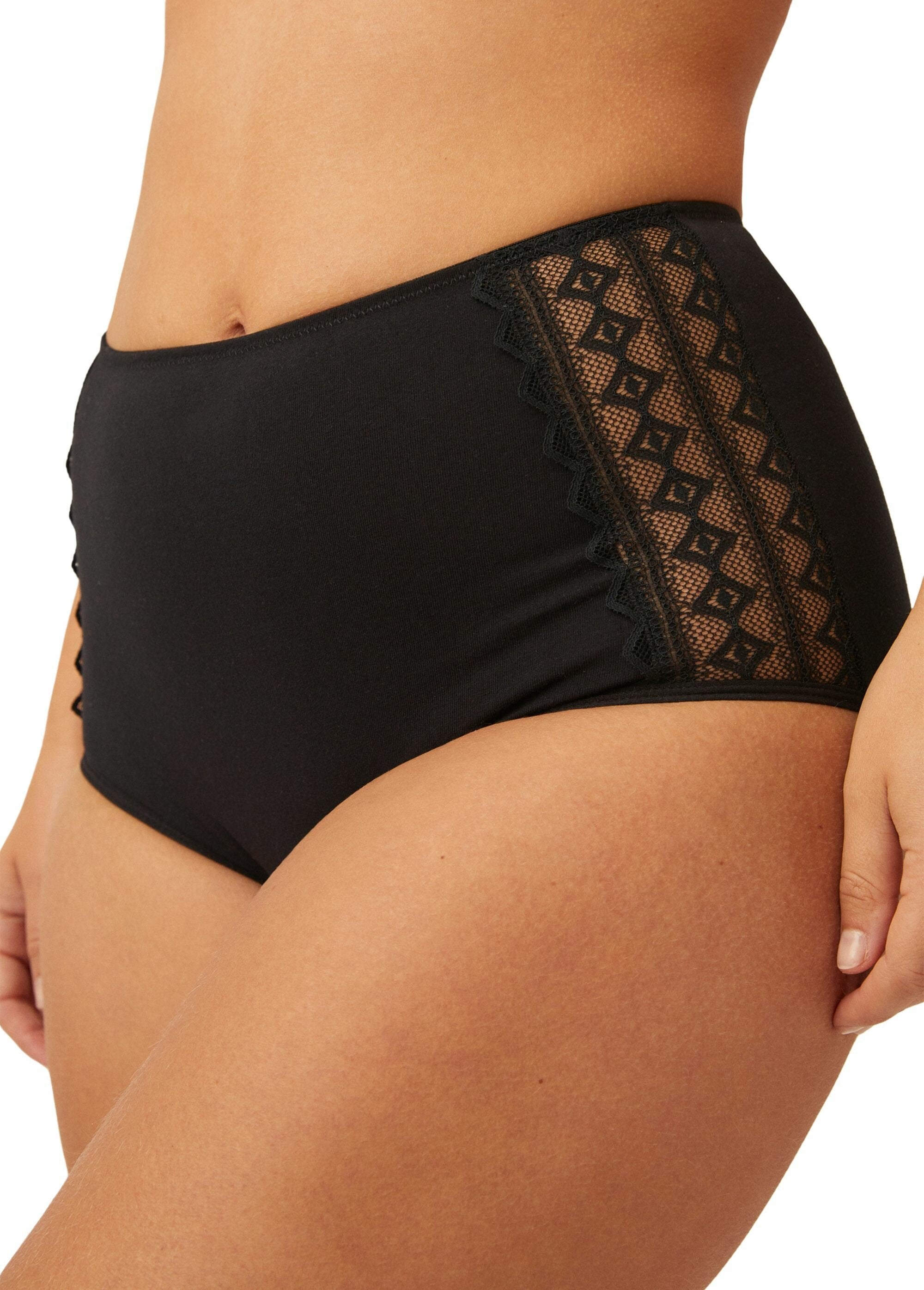 Naturana®_-_High_menstrual_panties_Black_FA1_slim