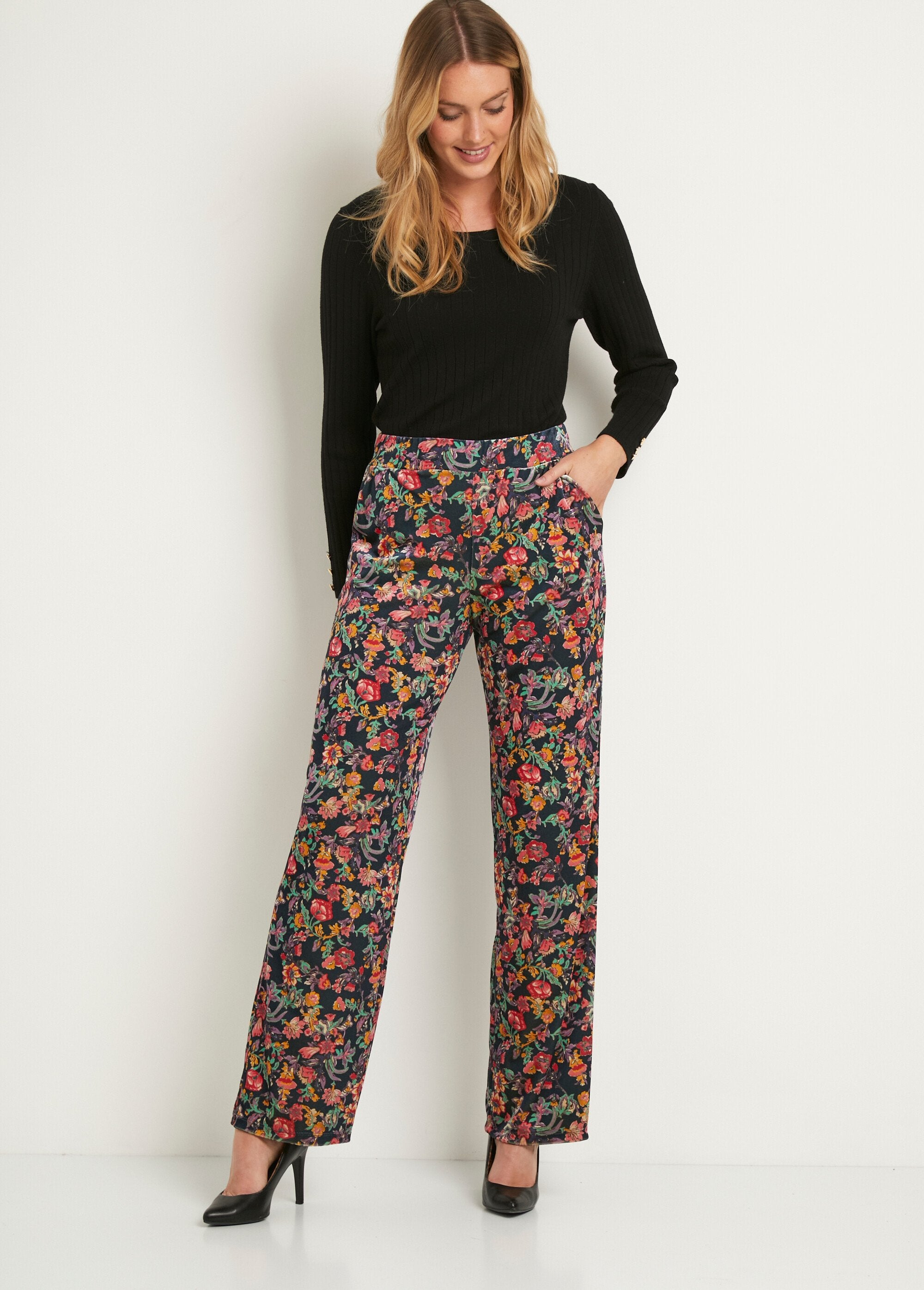 Fluid_pants_with_semi-elasticated_waist_in_floral_velvet_Navy_and_pink_SF1_slim