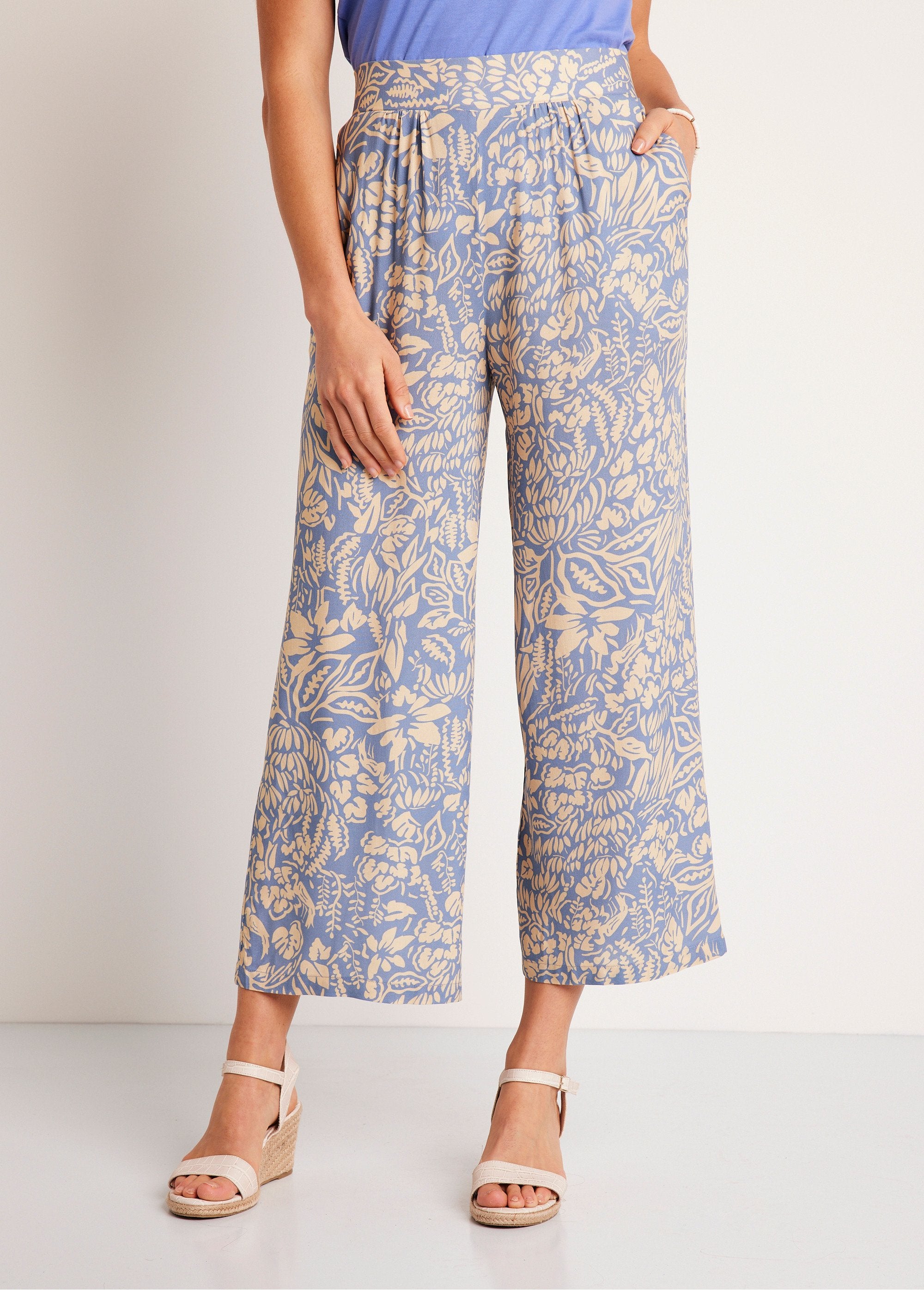 Wide_floral_or_plain_elasticated_waist_pants_Blue_and_ecru_FA1_slim