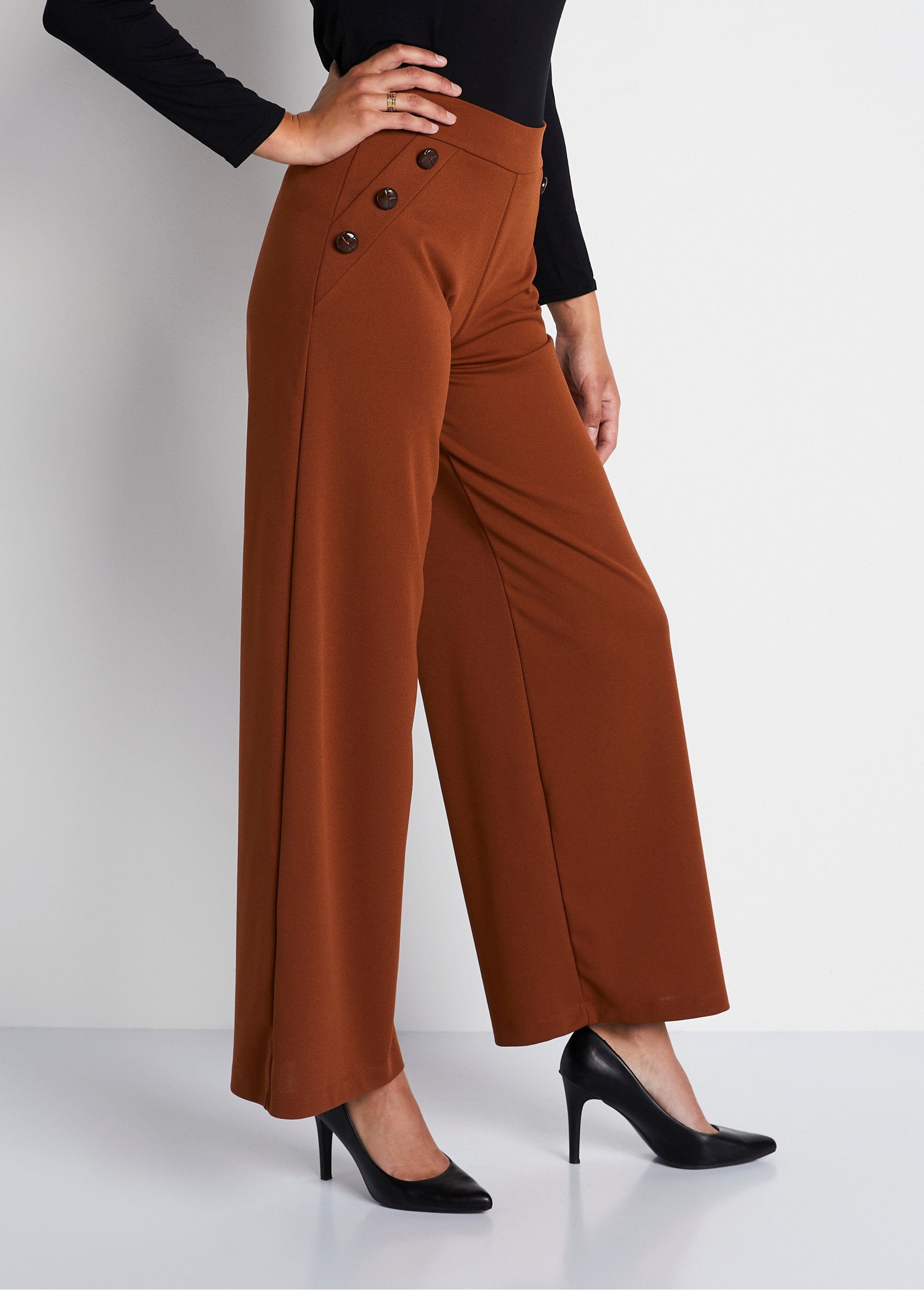 Plain_wide_pants_with_elasticated_waist_at_the_back_Caramel_DR1_slim