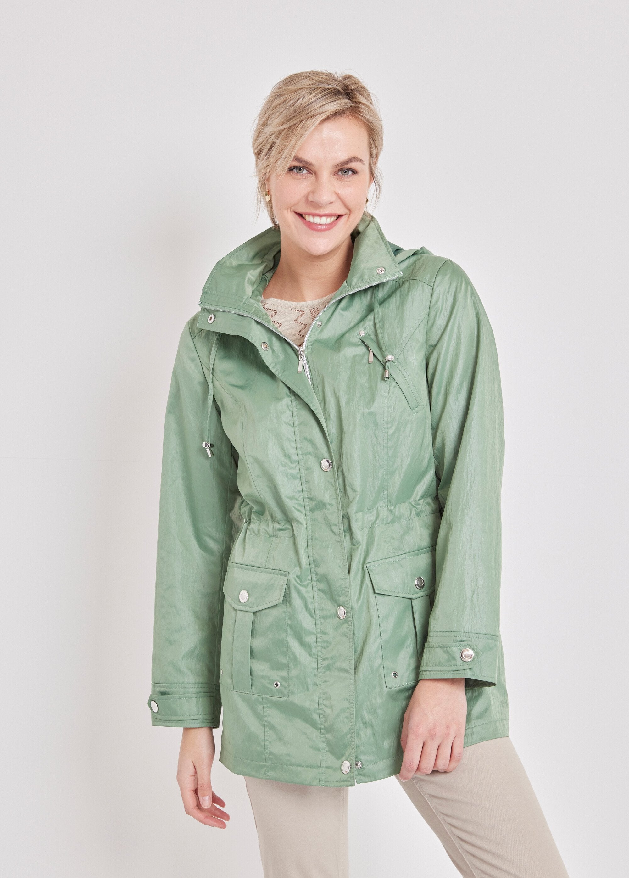 Zippered_and_press-studded_parka_Almond_green_FA1_slim