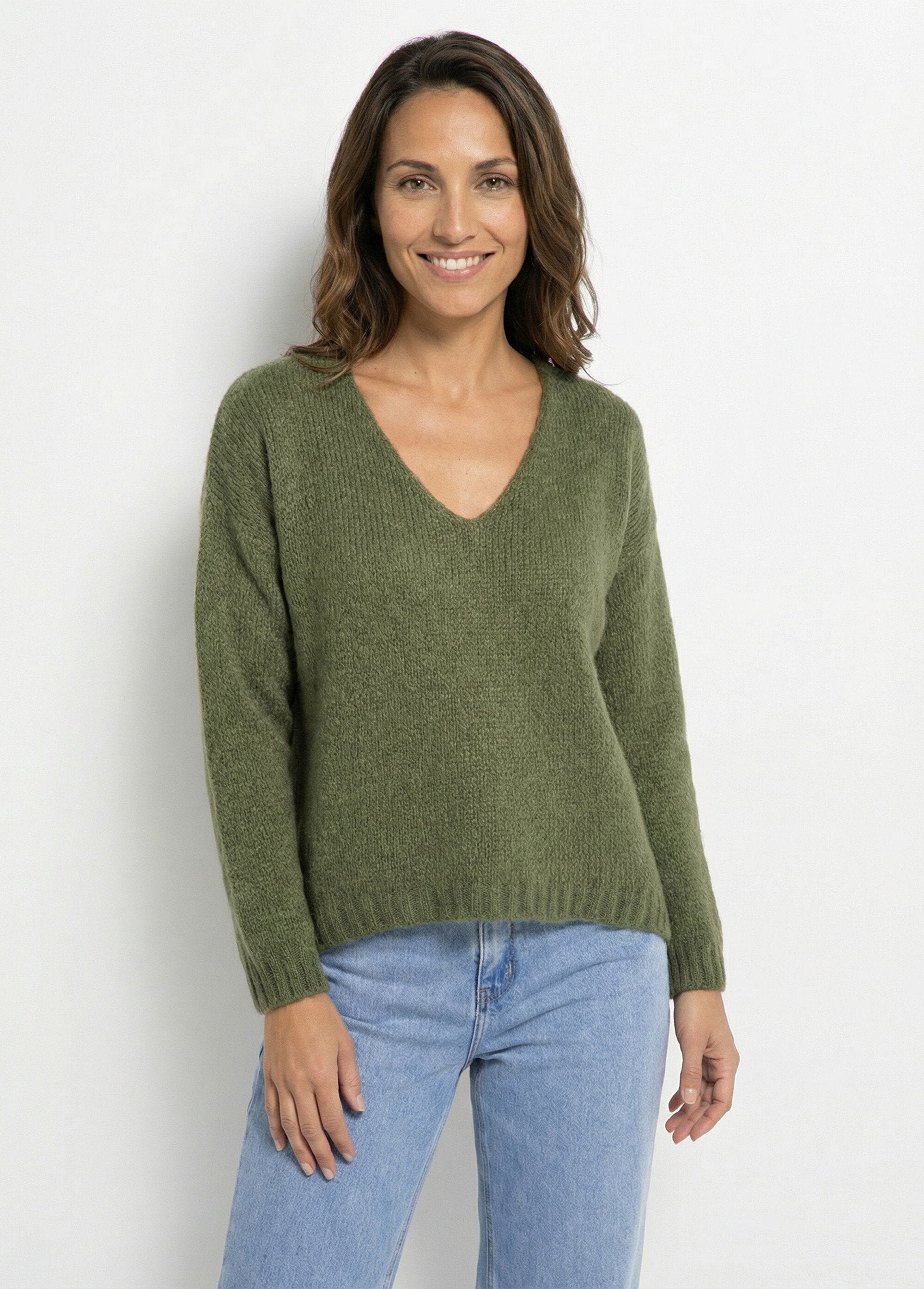 Warm_V-neck_knit_sweater_with_mohair_Khaki_FA1_slim