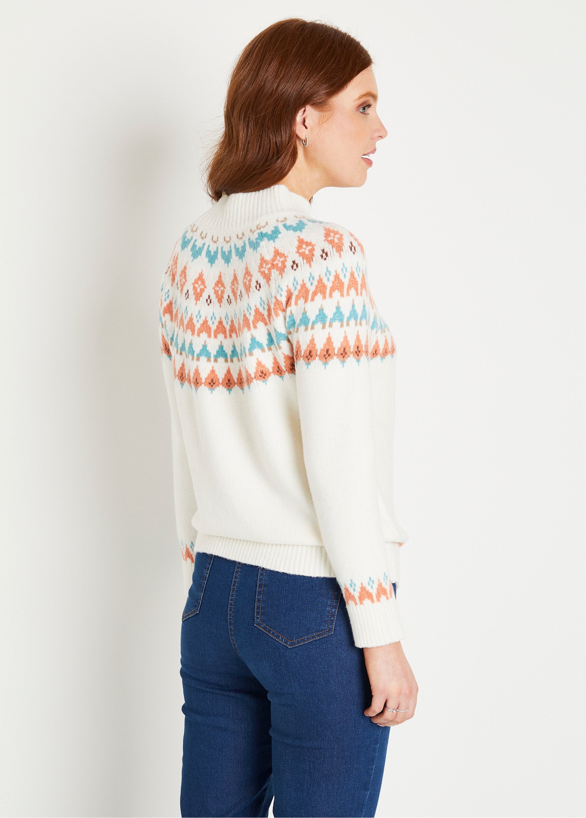 Warm_short_sweater_with_sunny_jacquard_stand-up_collar_Ecru_and_aqua_DO1_slim