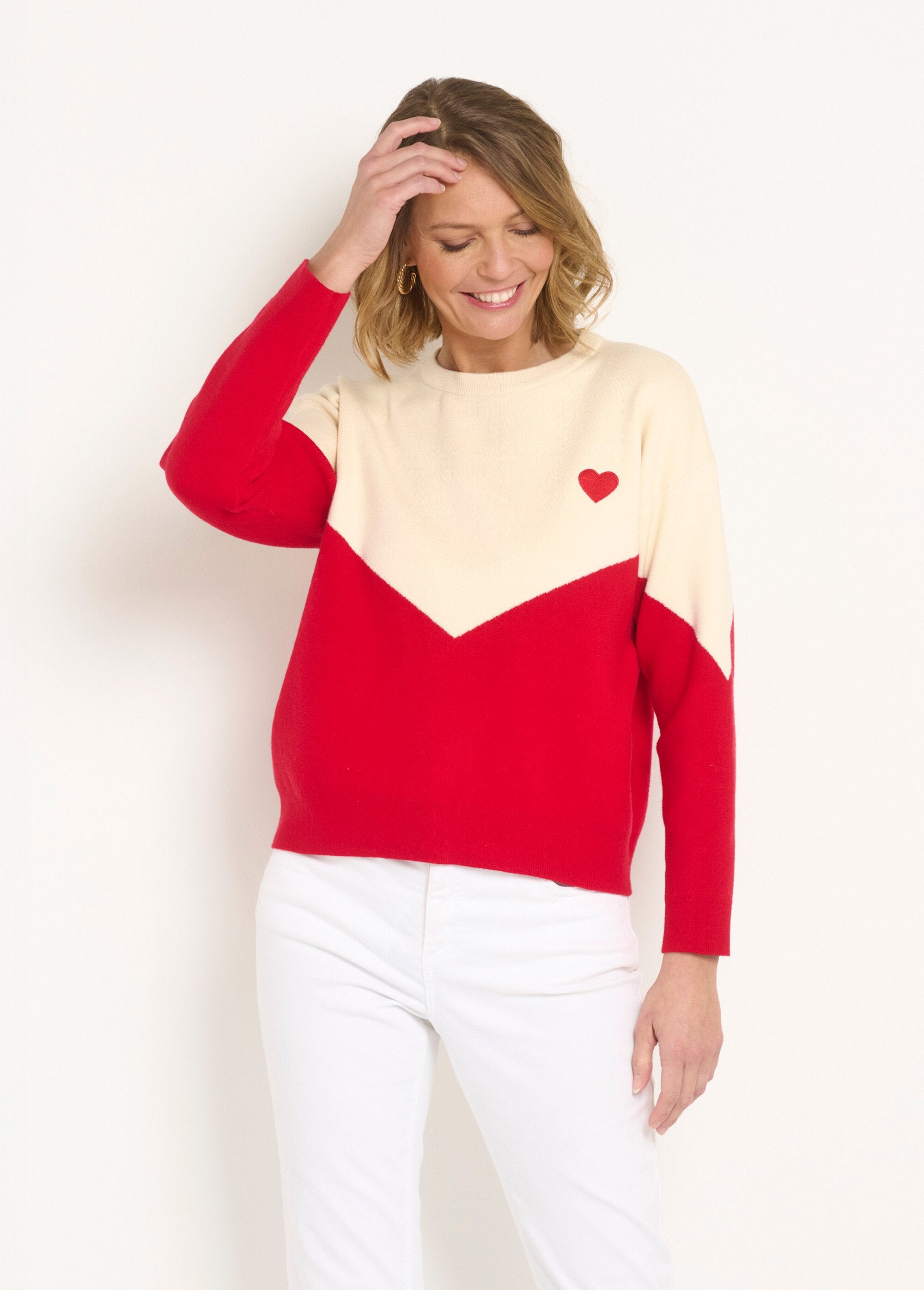 Pull_chaud_effet_graphique_détail_cur_Rouge_et_ecru_FA1_slim