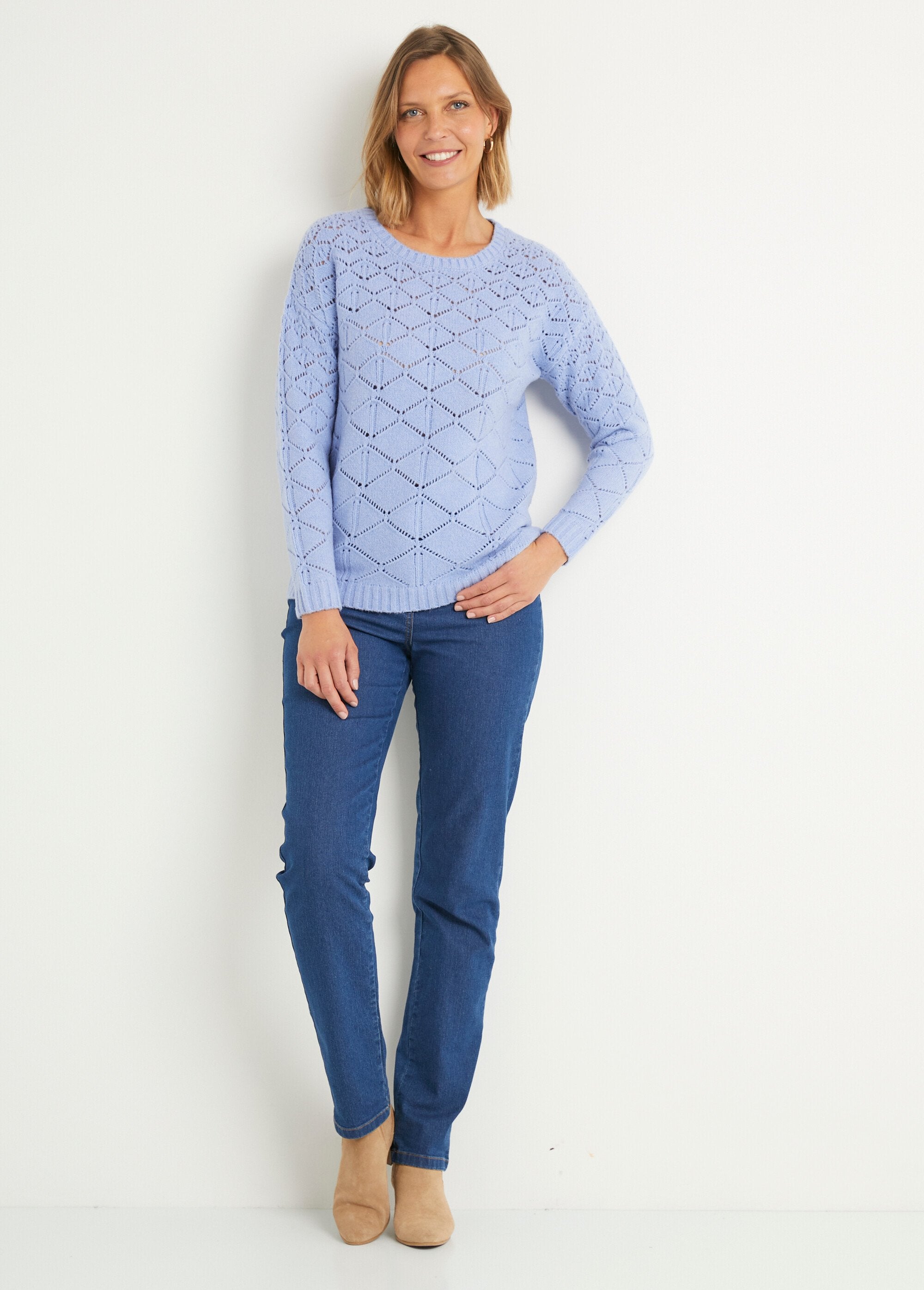 Openwork_short_sweater,_round_neck,_long_sleeves_Blue_SF1_slim