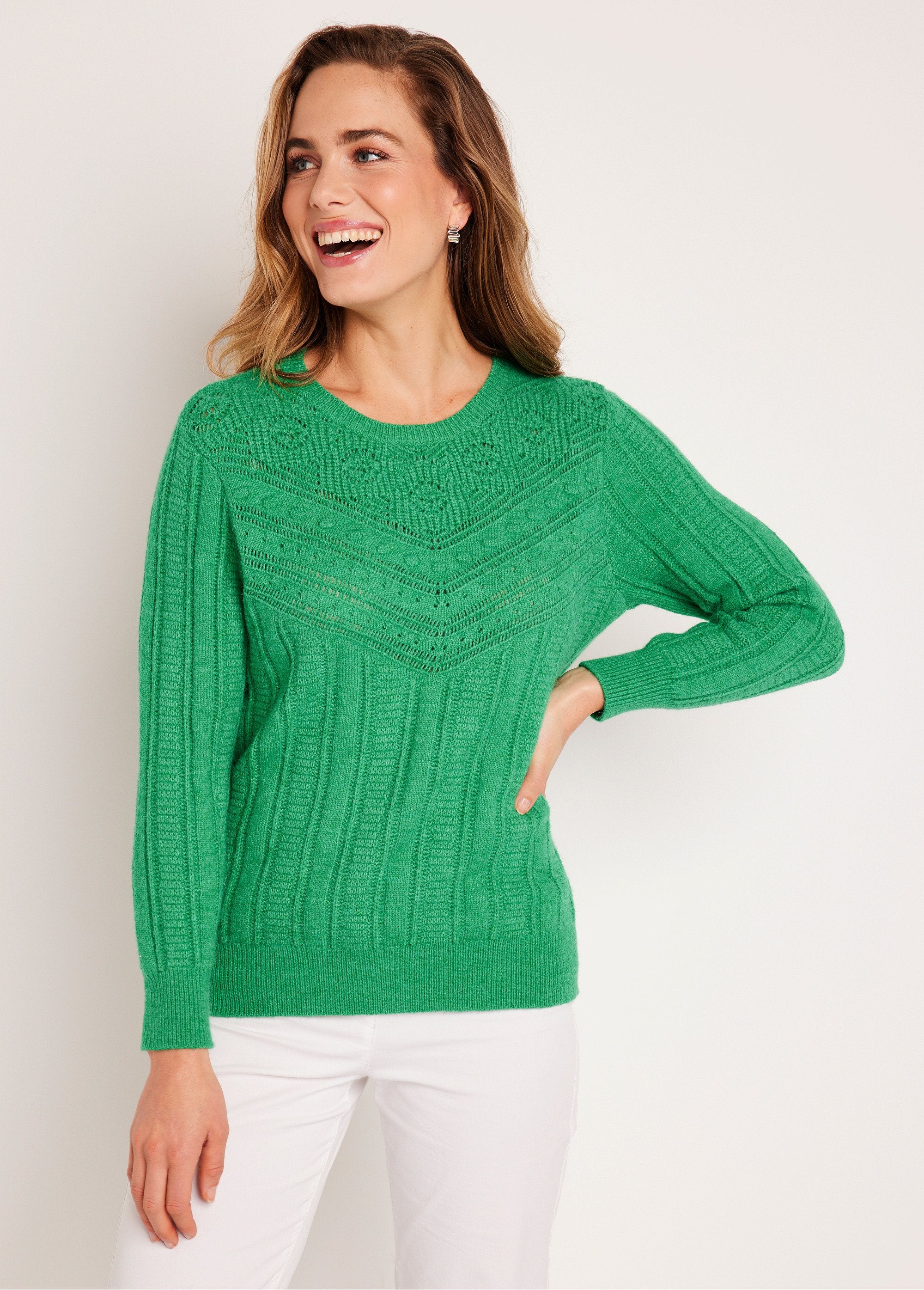 Soft_openwork_sweater_with_round_neck_balls_Green_FA1_slim