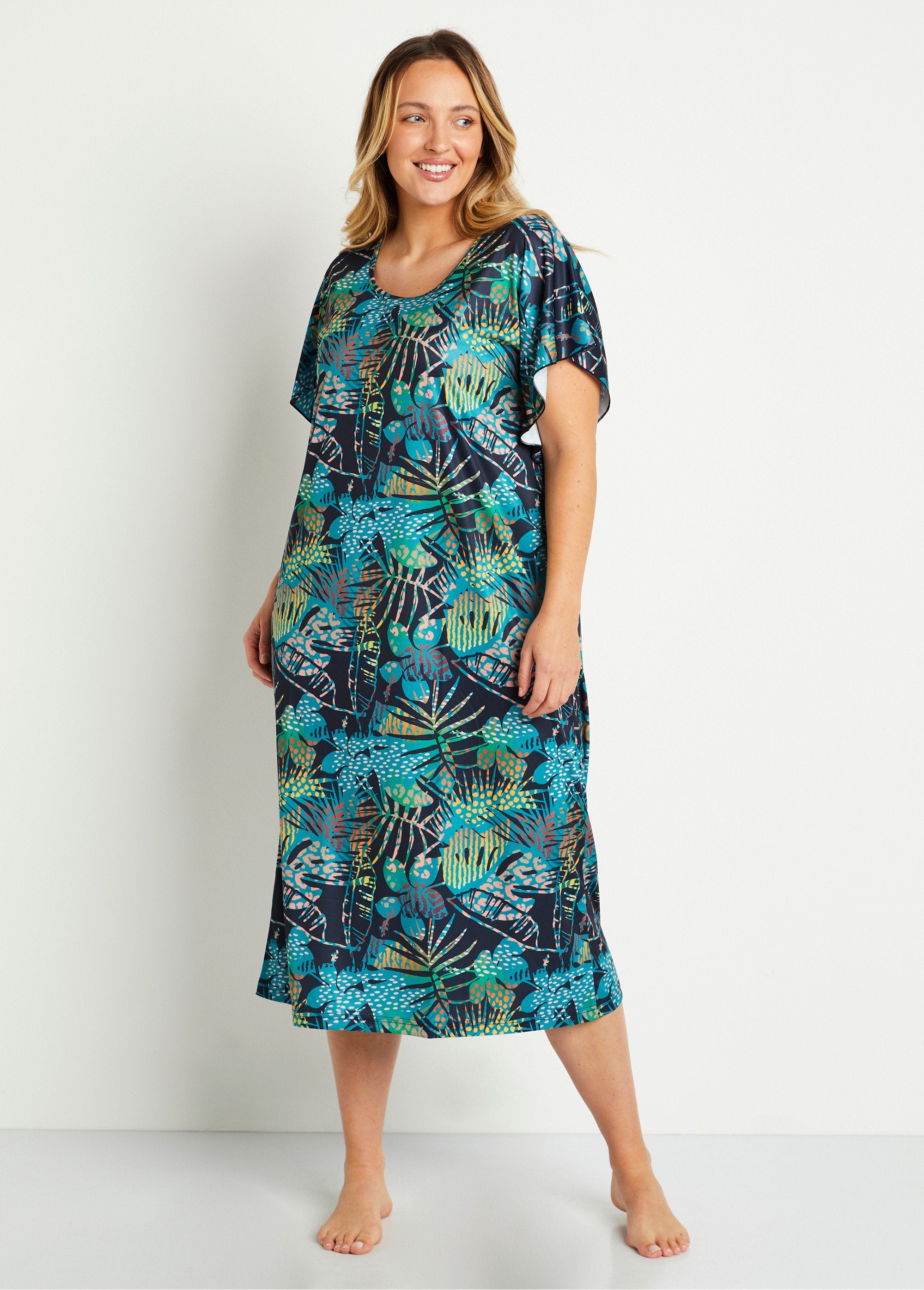 Printed_hostess_dress_Printed_FA1_curvy