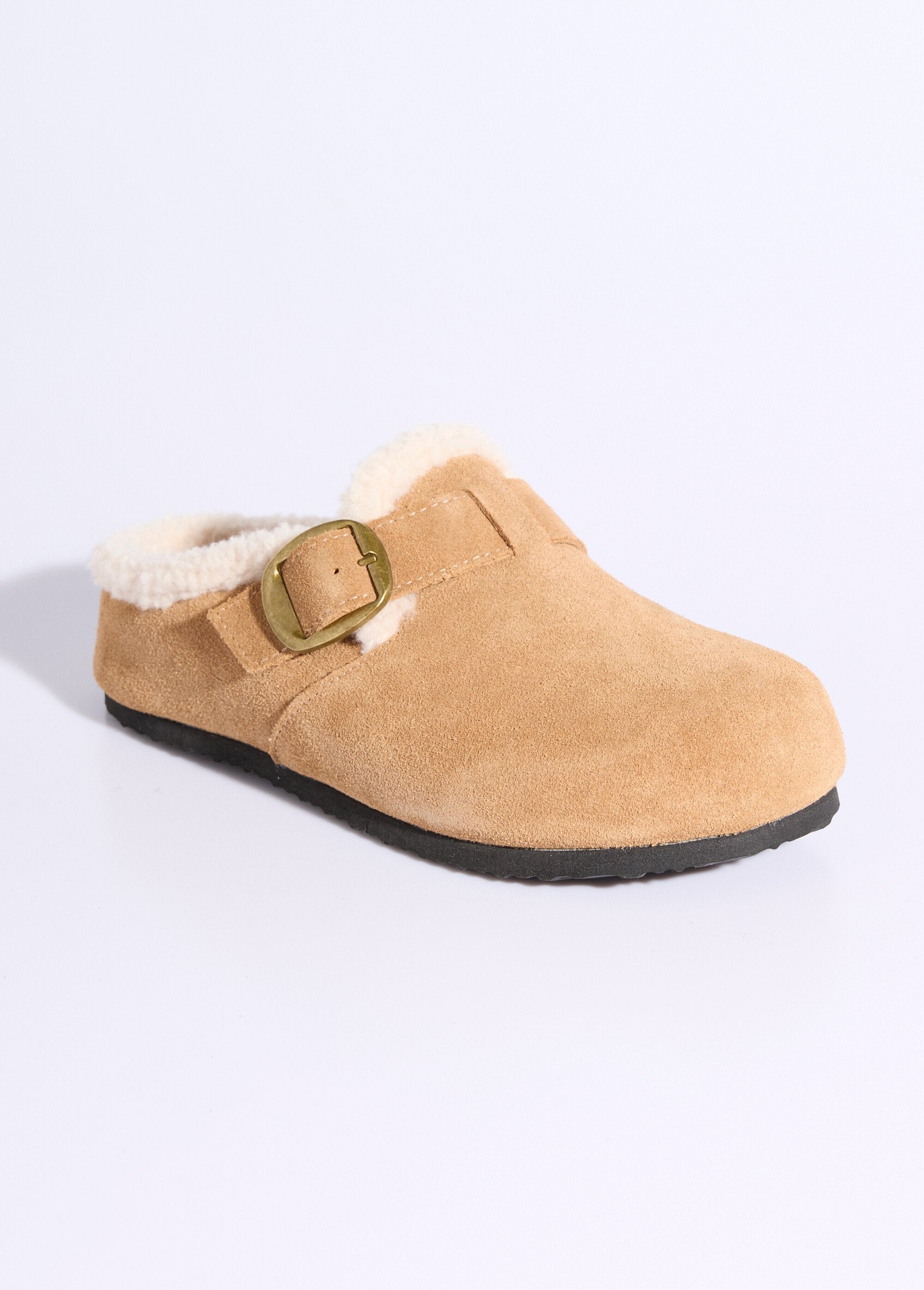 Suede_leather_clogs_with_fur_interior_camel_FA1_slim