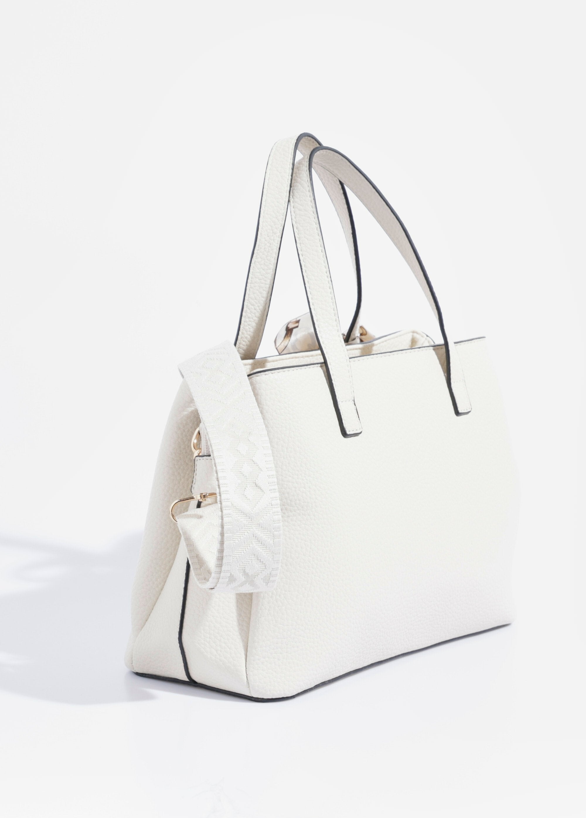 Handbag_carried_on_the_shoulder_or_by_hand_Beige_DO1_slim