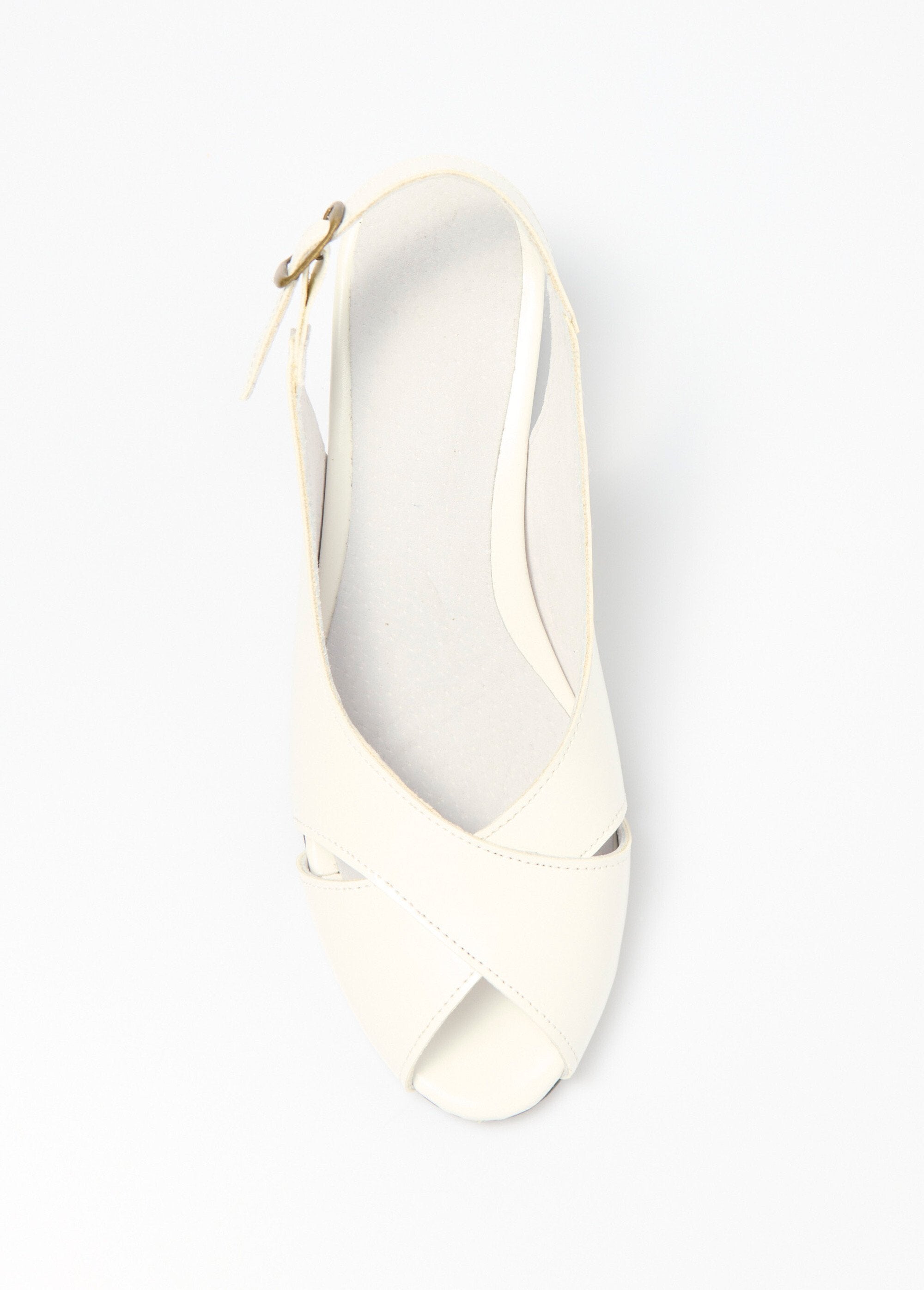 Comfort_width_crossed_strap_heeled_sandals_White_OV1_slim