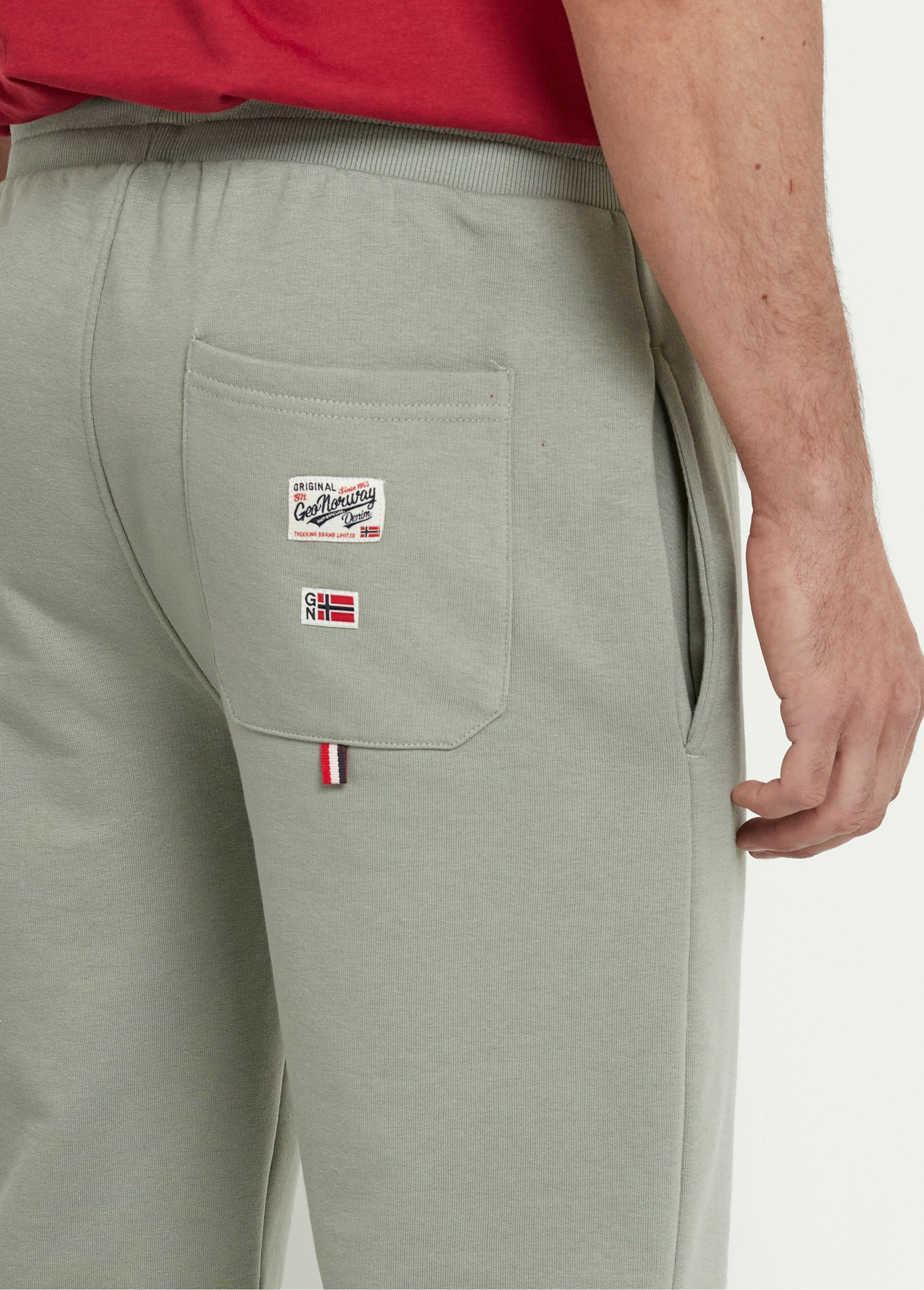 Long_fleece_shorts_with_elasticated_waistband_Olive_DE2_slim