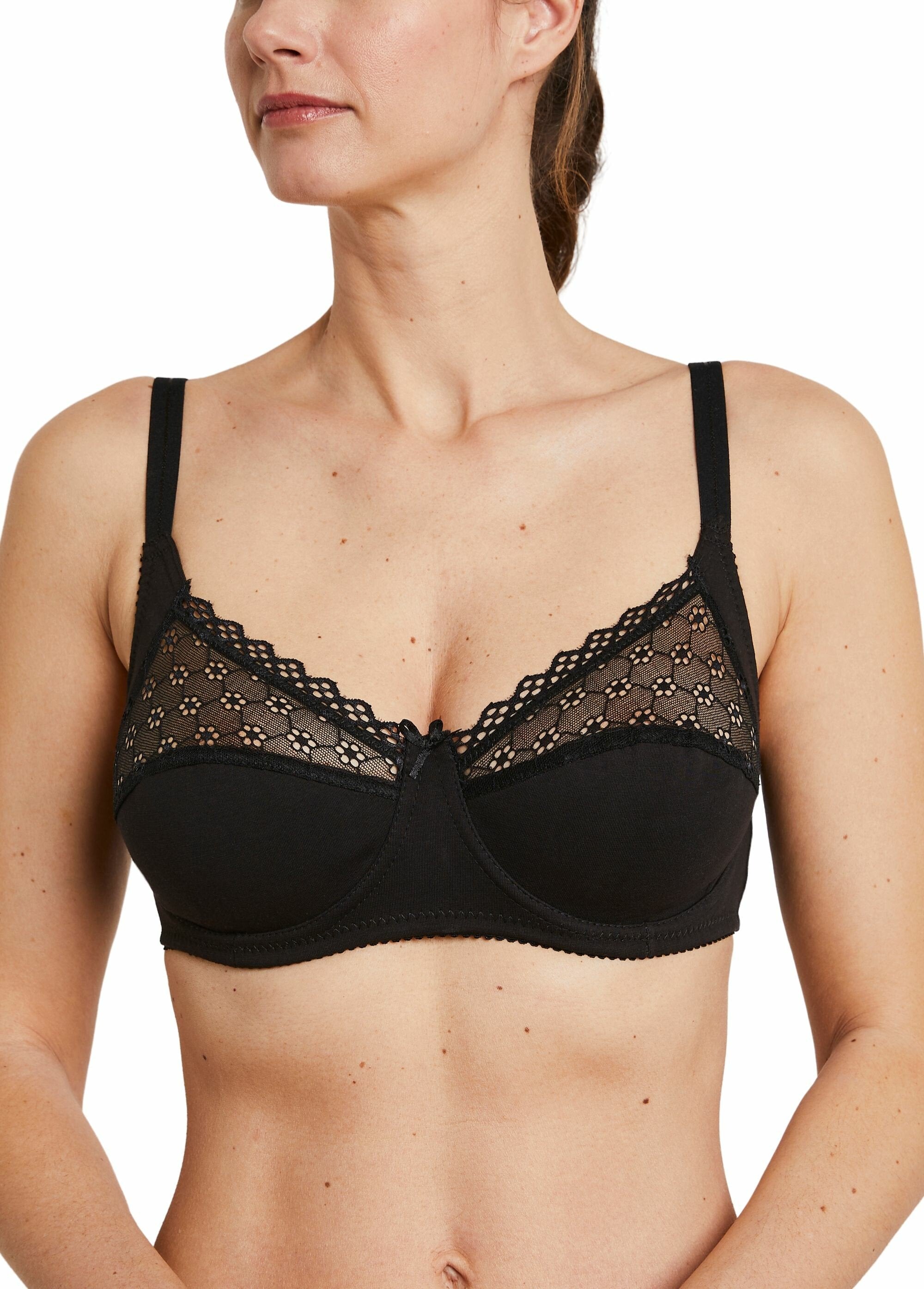 Stretch_cotton_underwired_bra_Black_FA1_slim