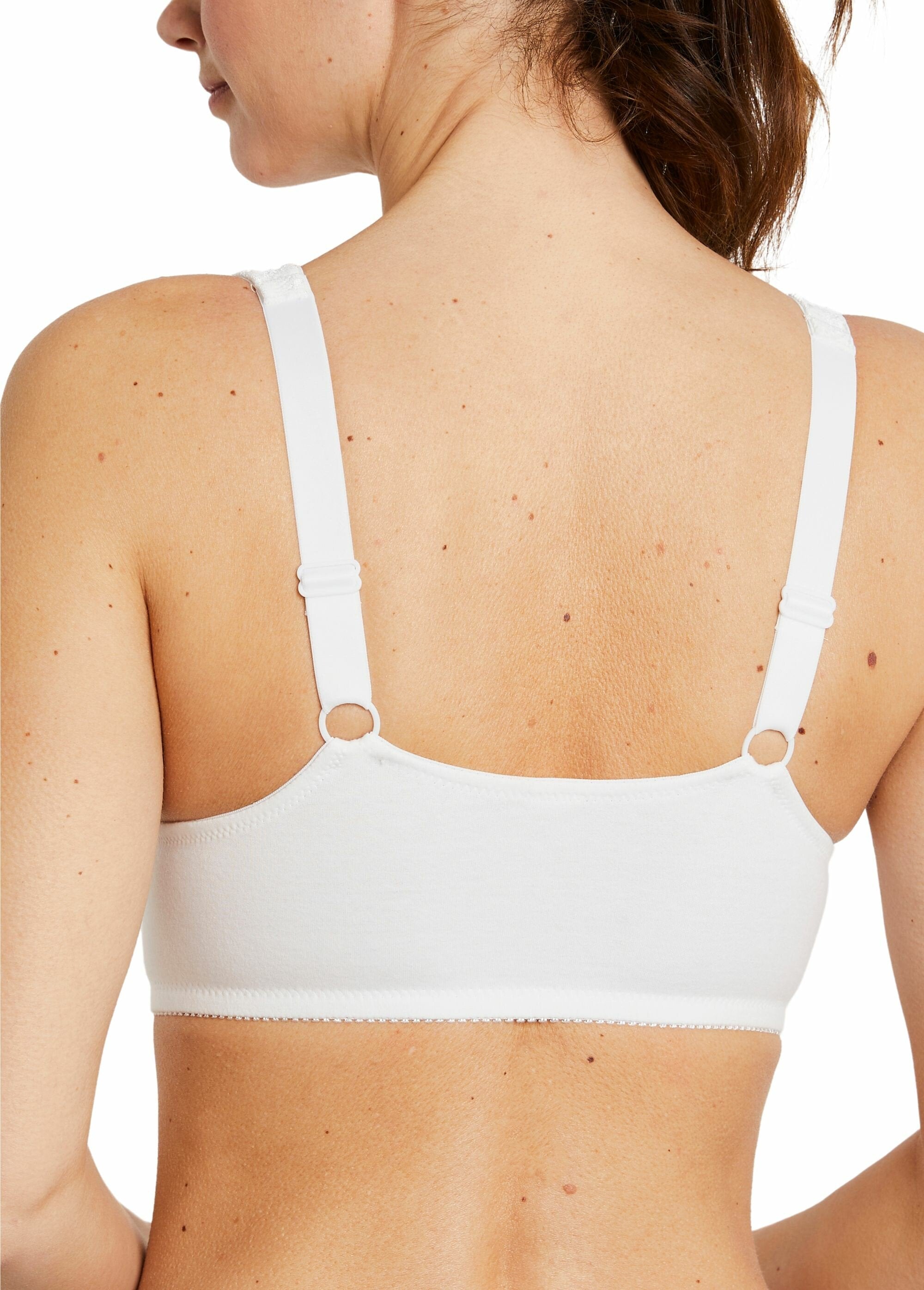 Underwired_open_front_bra_White_DO1_slim