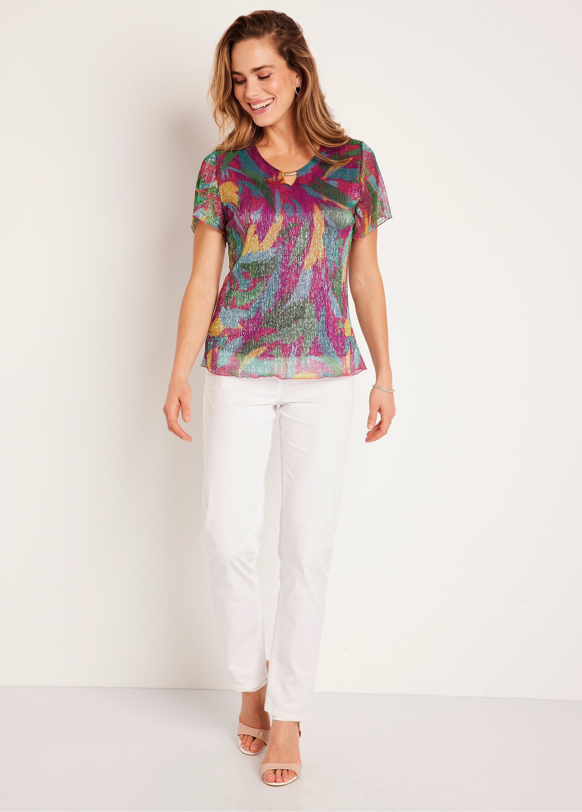 Cropped_T-shirt_with_golden_foliage_print_Fuchsia_and_green_SF1_slim