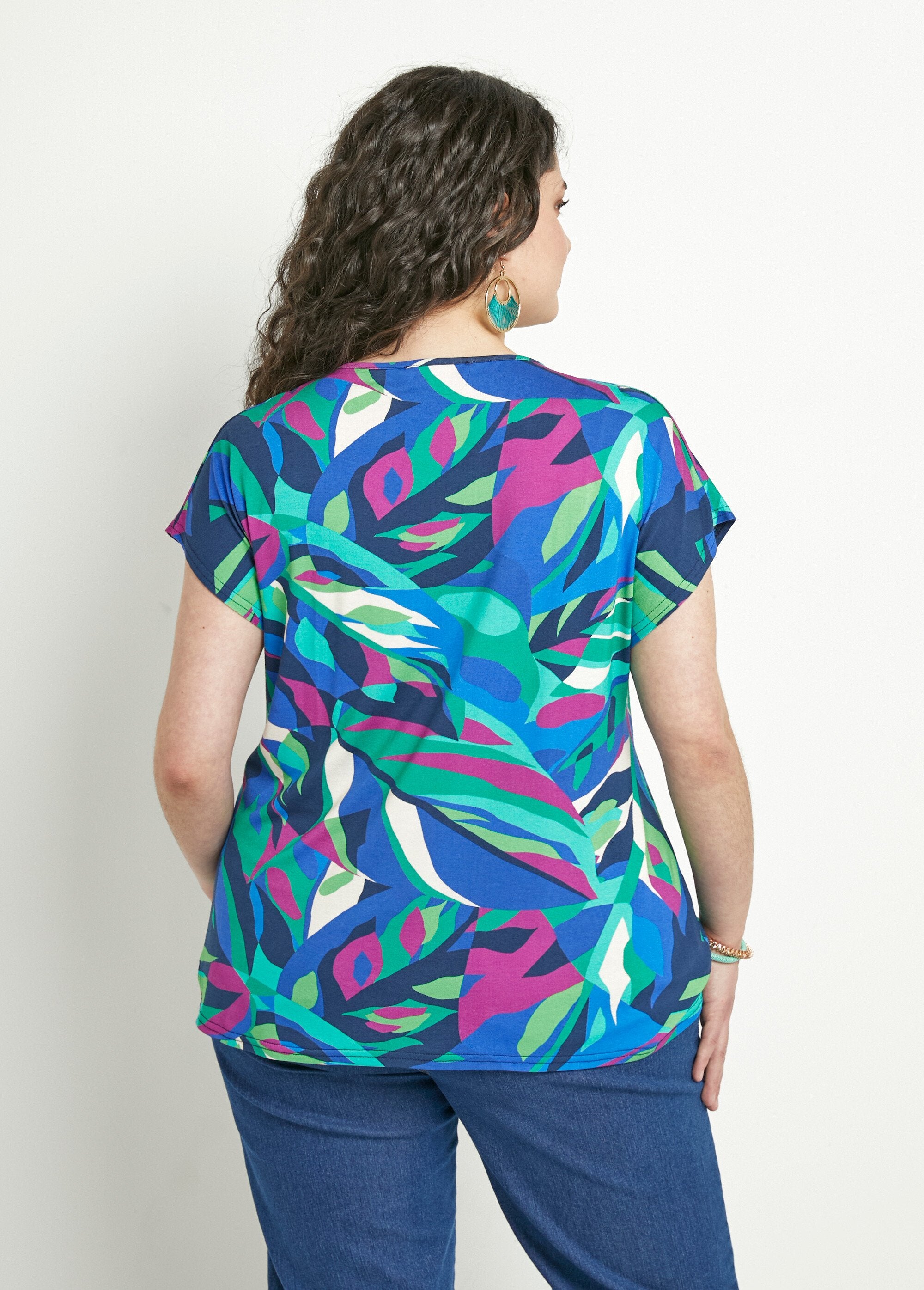 Long_round_neck_T-shirt_with_plain_or_printed_short_sleeves_Multicolor_DO1_curvy