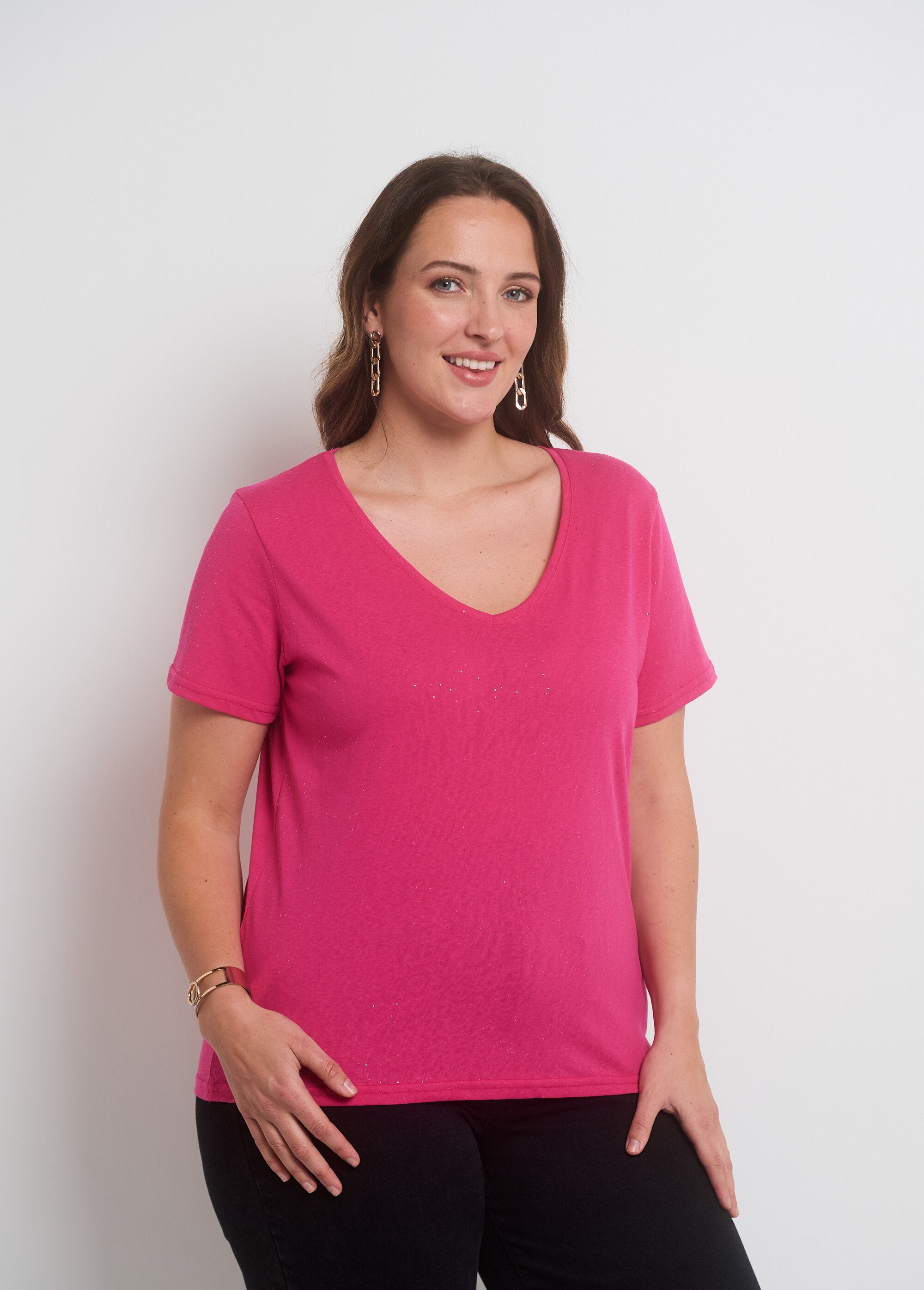 Short-sleeved_sequined_mesh_T-shirt_Fuchsia_FA1_curvy