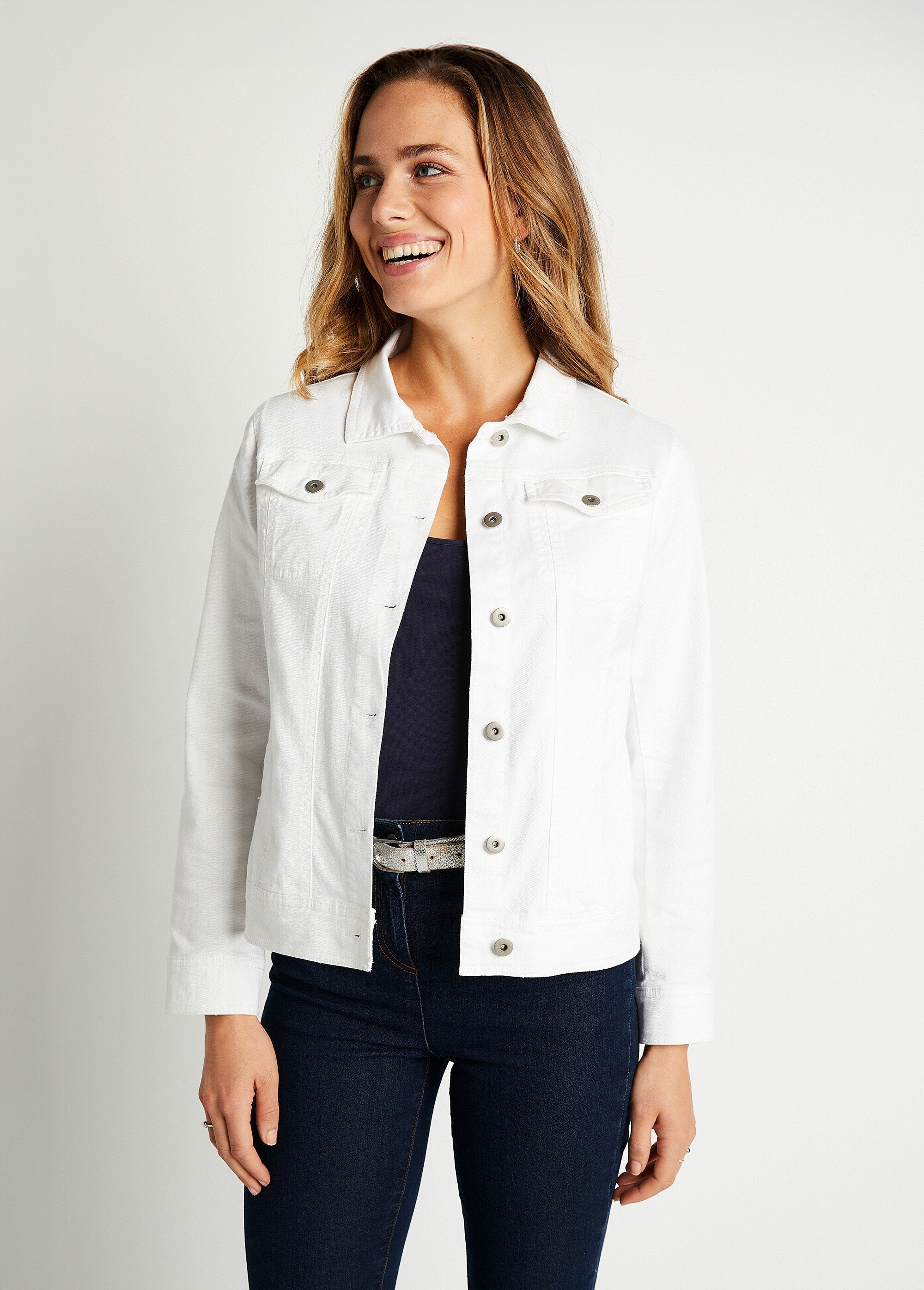 Straight_buttoned_denim_jacket_White_FA1_slim